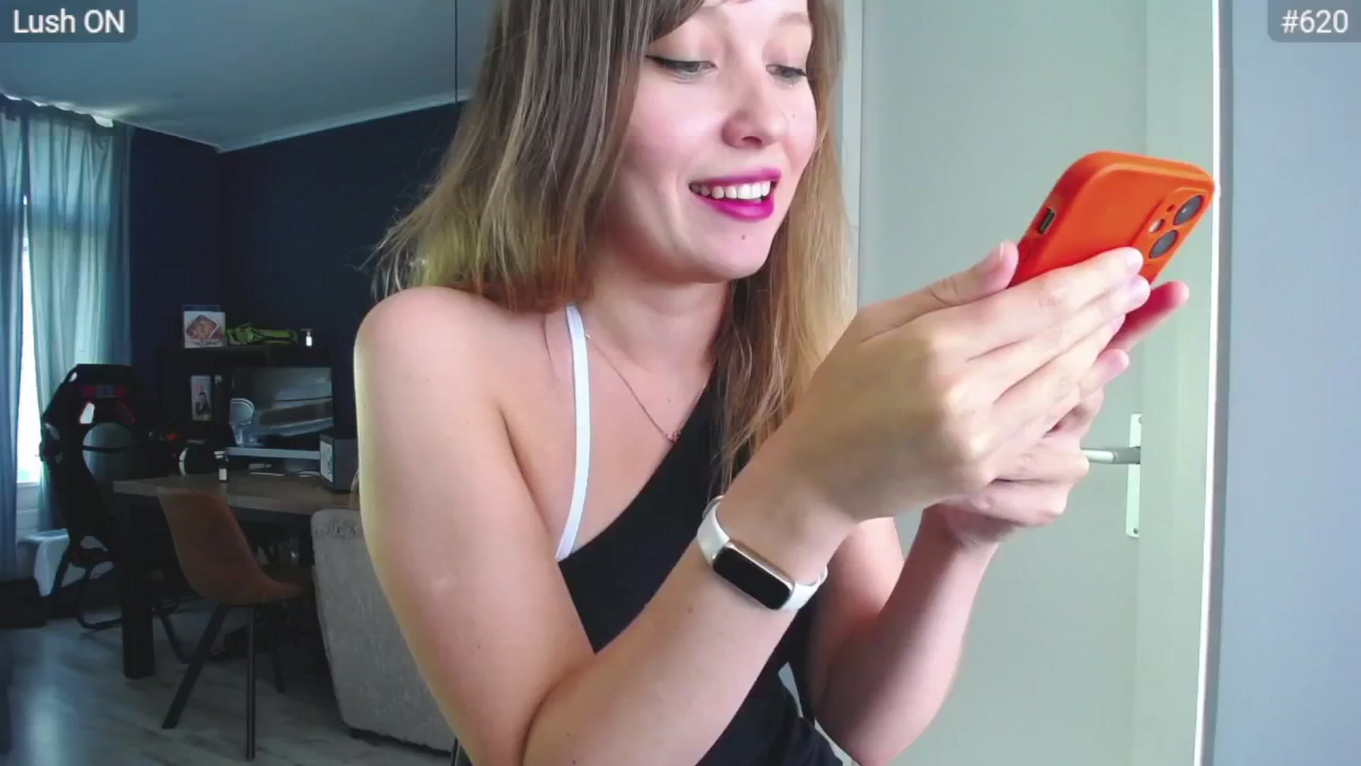 Gallery image thumbnail from Bootysaur's myfreecams stream on, 07/17/2024, 11:38 image 2 of 20