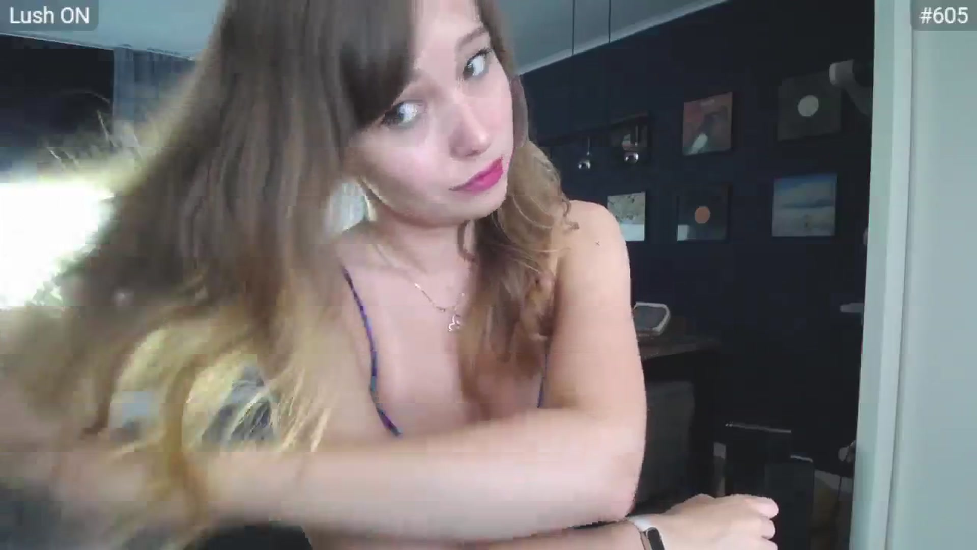 Gallery image thumbnail from Bootysaur's myfreecams stream on, 07/26/2024, 11:26 image 7 of 20