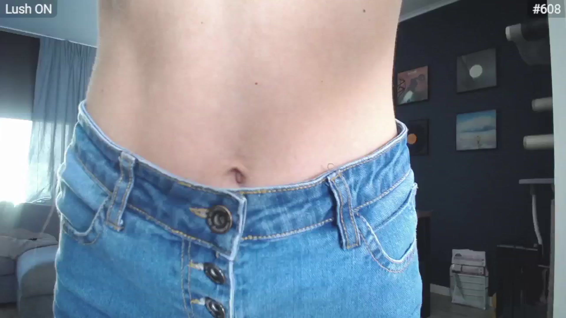 Gallery image thumbnail from Bootysaur's myfreecams stream on, 08/12/2024, 08:42 image 18 of 20