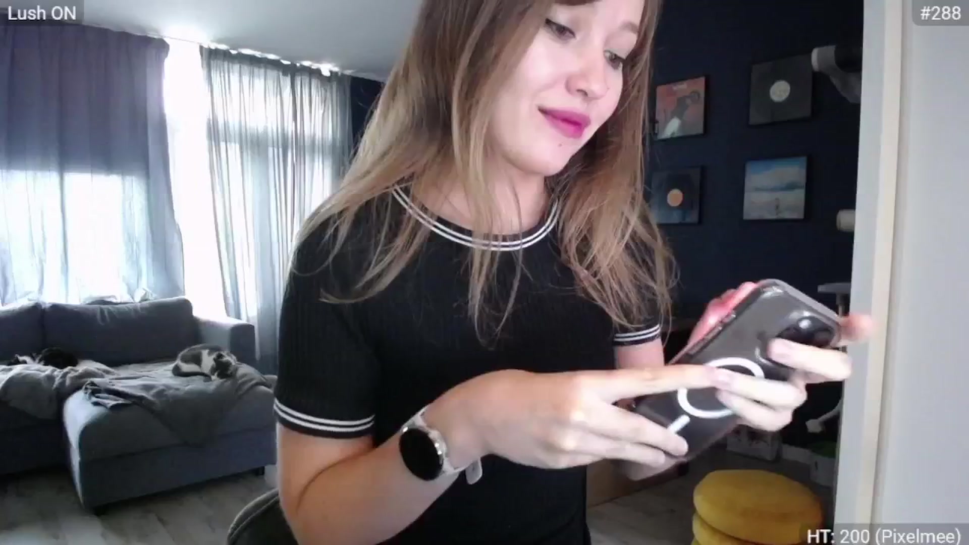 Gallery image thumbnail from Bootysaur's myfreecams stream on, 09/30/2024, 13:07 image 4 of 20