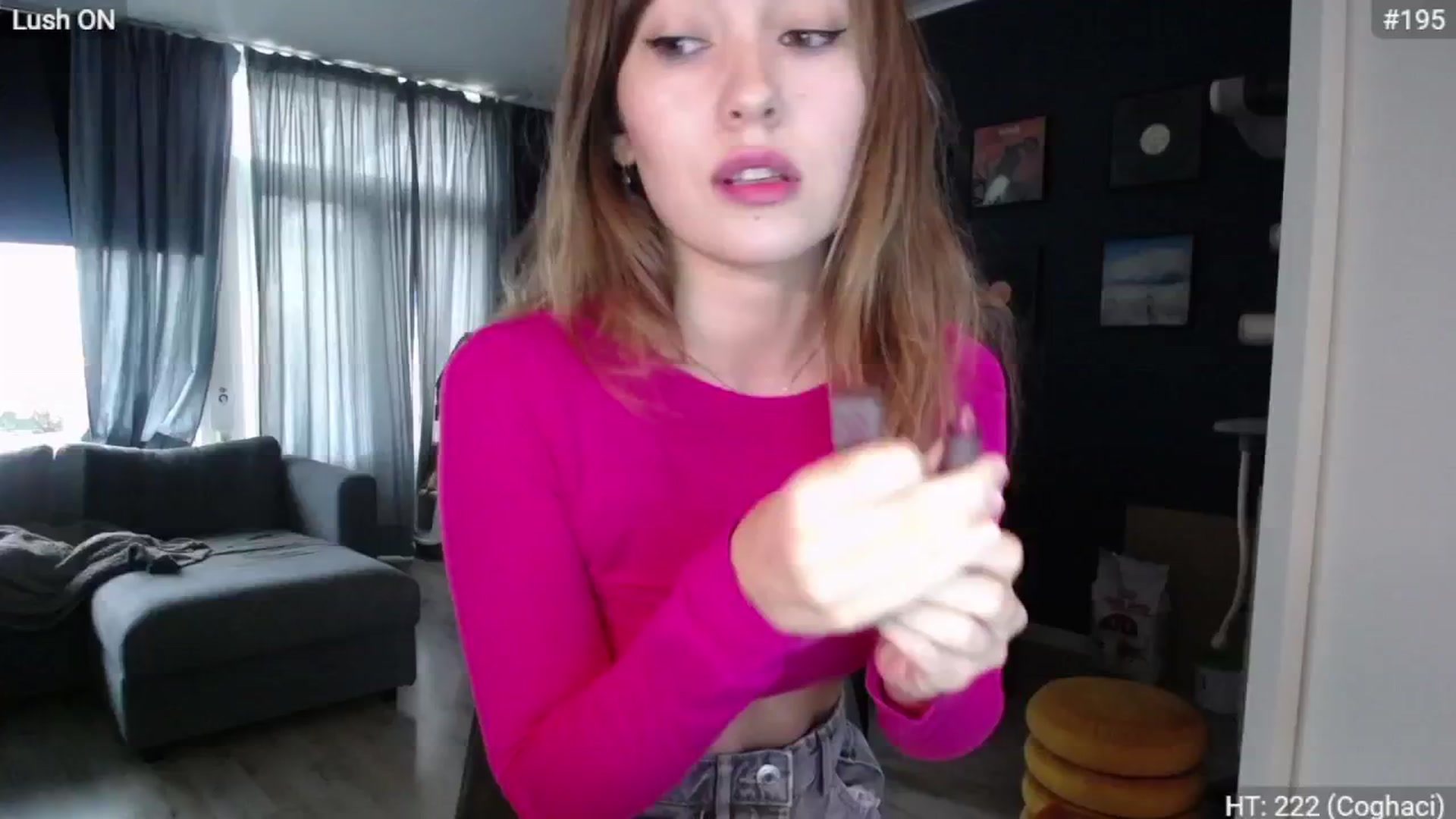 Gallery image thumbnail from Bootysaur's myfreecams stream on, 10/21/2024, 09:41 image 14 of 20