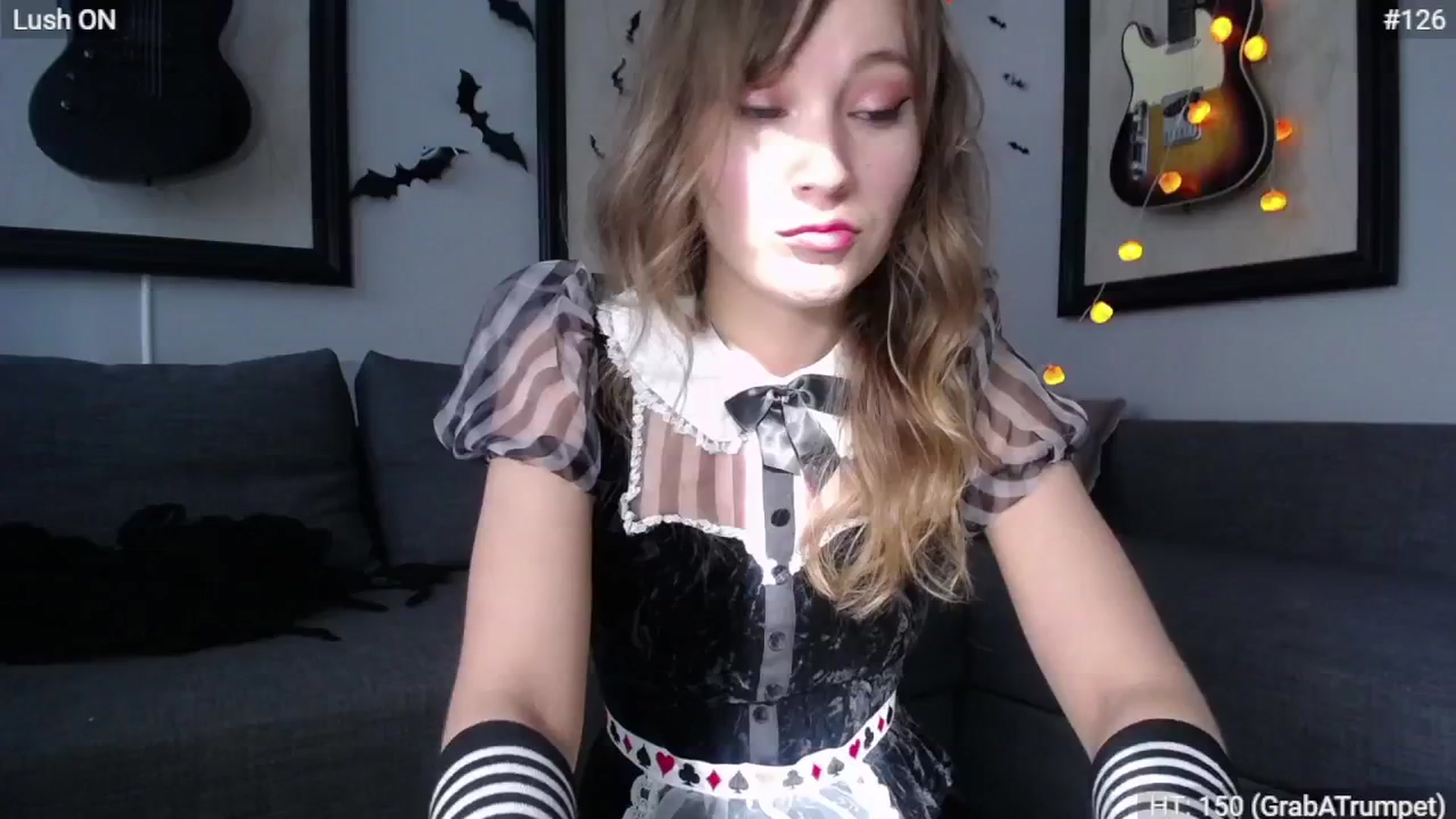 Gallery image thumbnail from Bootysaur's myfreecams stream on, 10/26/2024, 12:02 image 16 of 20