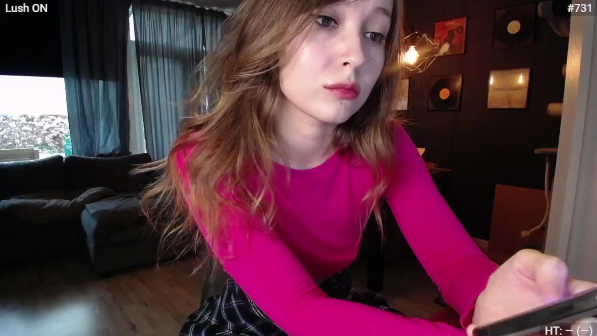 Gallery image thumbnail from Bootysaur's myfreecams stream on, 11/19/2024, 12:23 image 3 of 20