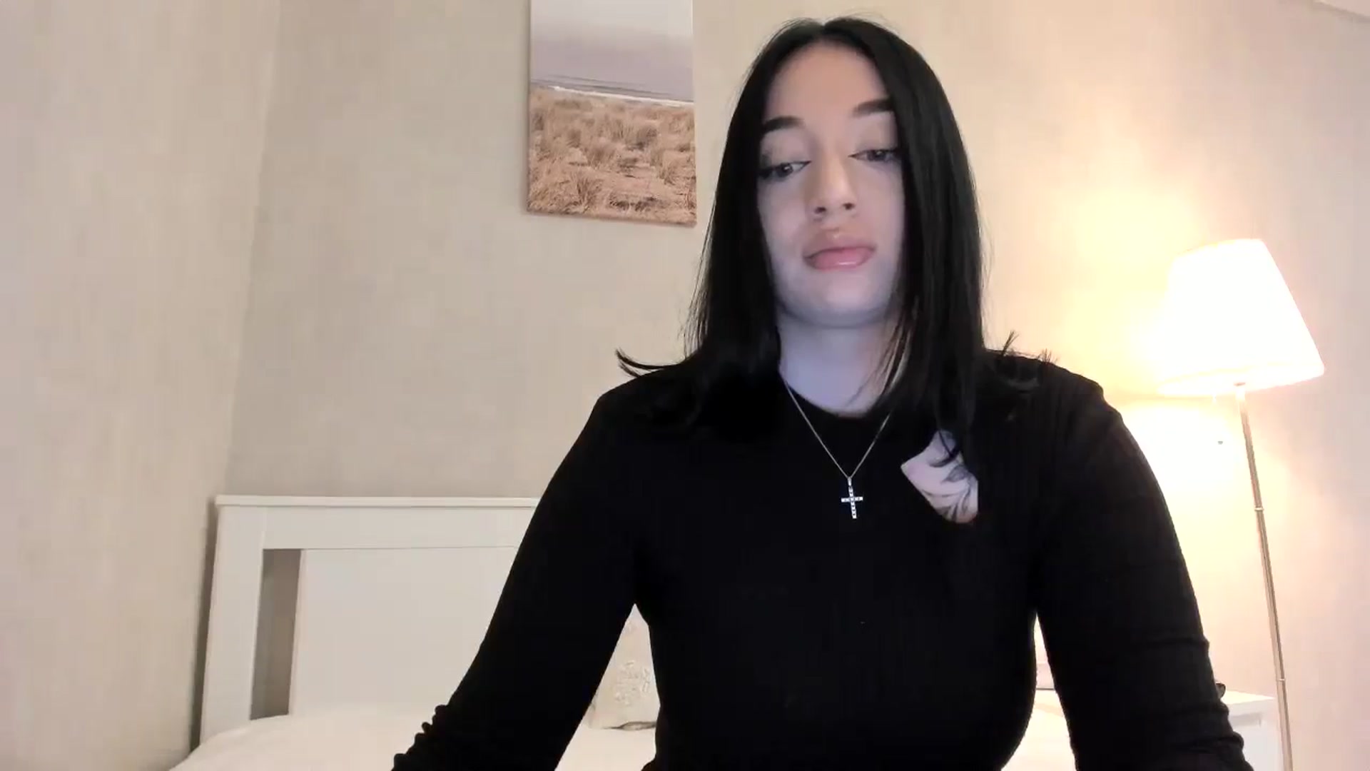 Gallery image thumbnail from BoredRoom's myfreecams stream on, 05/21/2024, 13:17 image 14 of 20