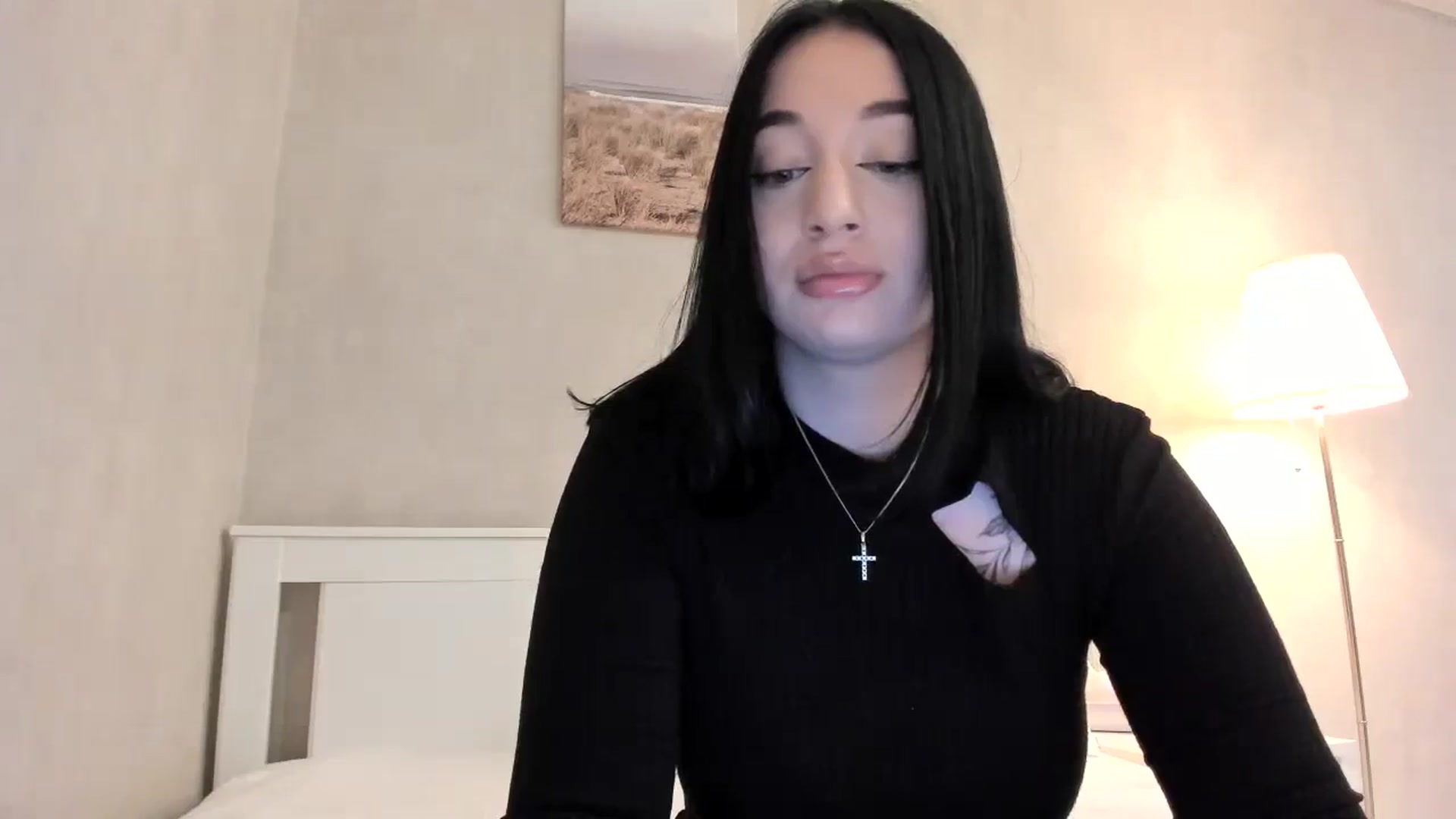 Gallery image thumbnail from BoredRoom's myfreecams stream on, 05/21/2024, 13:17 image 17 of 20
