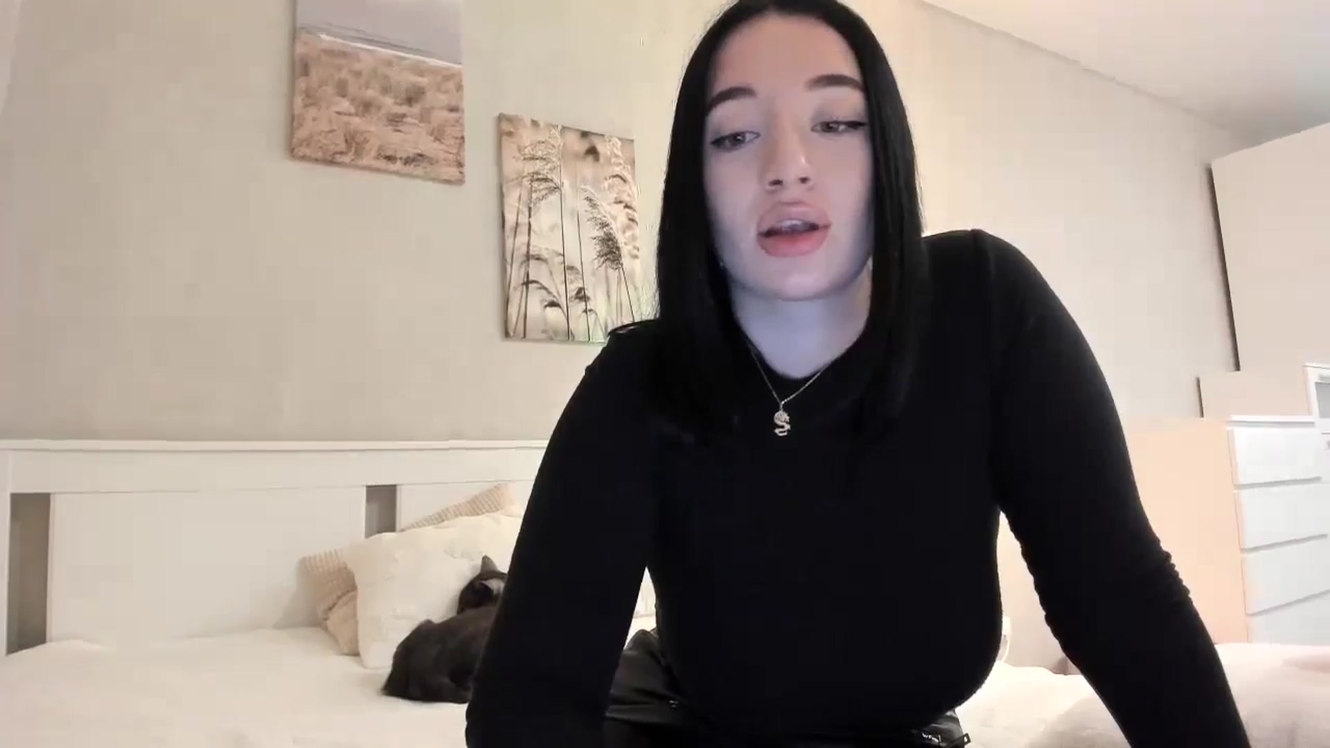 Gallery image thumbnail from BoredRoom's myfreecams stream on, 06/11/2024, 12:07 image 18 of 20