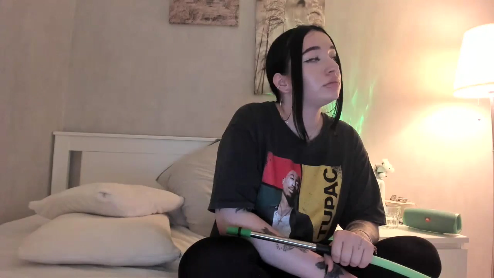 Gallery image thumbnail from BoredRoom's myfreecams stream on, 06/12/2024, 11:12 image 20 of 20