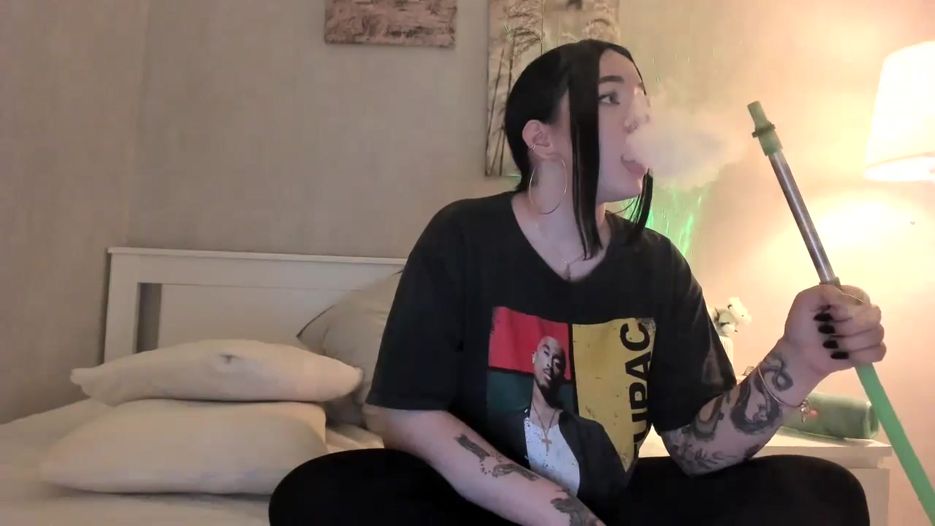 Gallery image thumbnail from BoredRoom's myfreecams stream on, 06/12/2024, 11:12 image 6 of 20