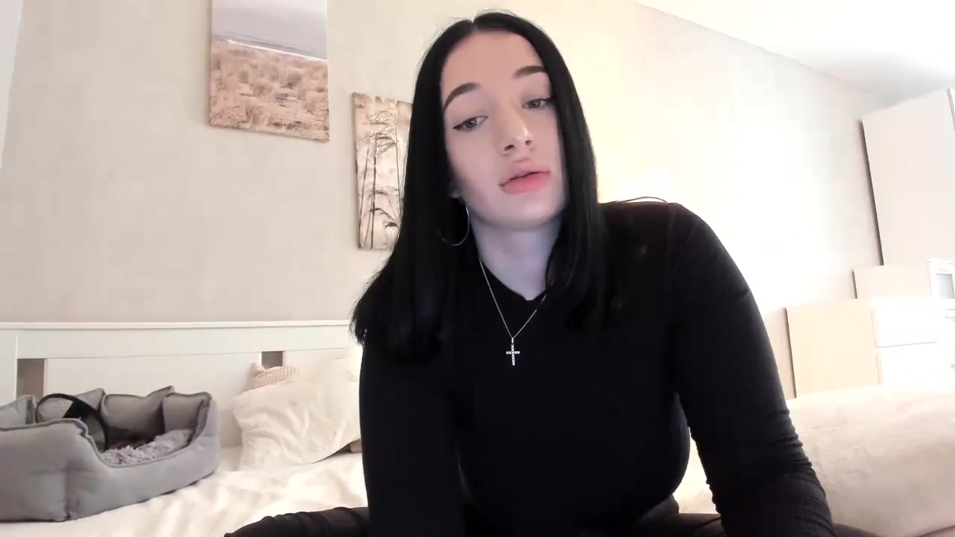 Gallery image thumbnail from BoredRoom's myfreecams stream on, 06/22/2024, 11:06 image 18 of 20