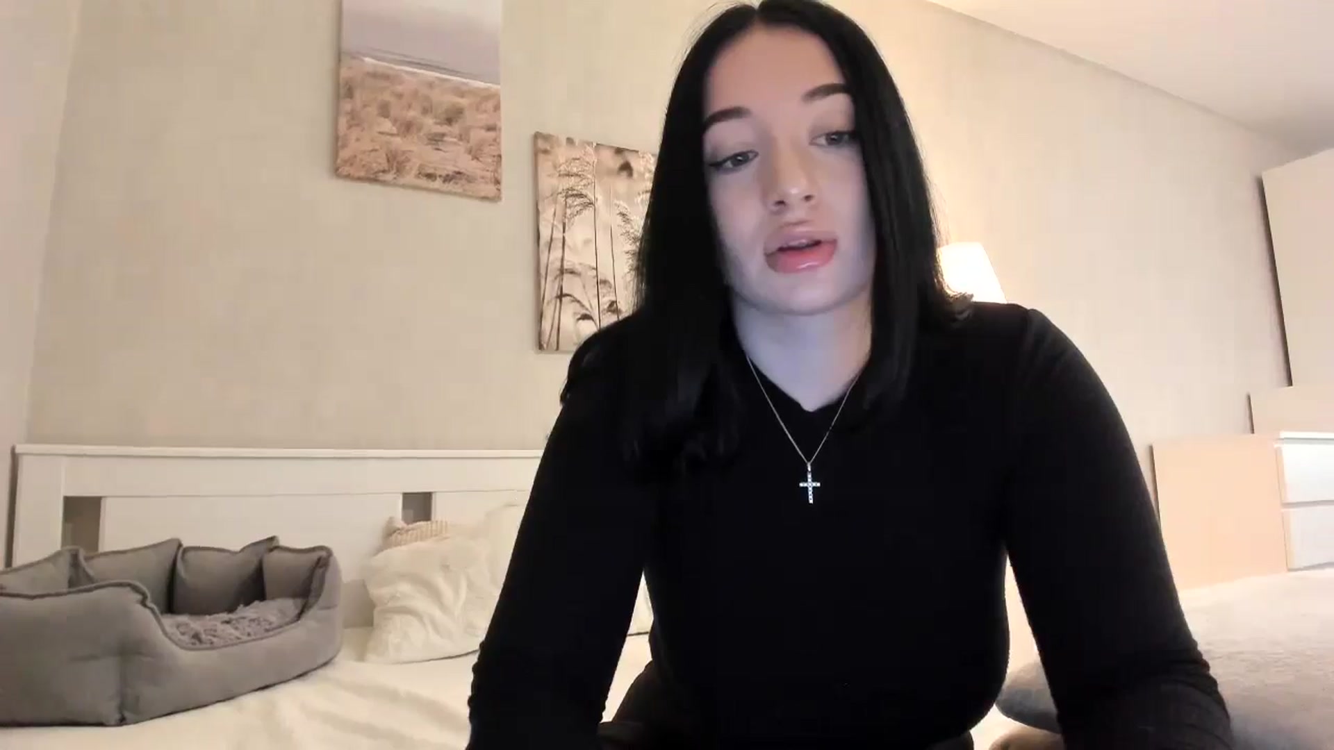 Gallery image thumbnail from BoredRoom's myfreecams stream on, 06/22/2024, 12:31 image 18 of 20