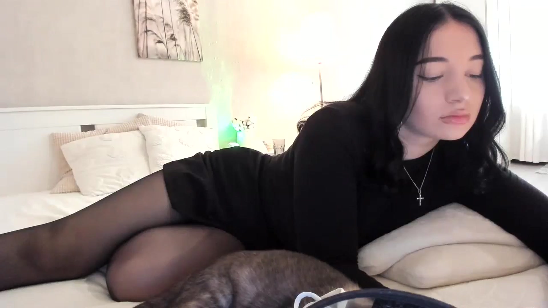 Gallery image thumbnail from BoredRoom's myfreecams stream on, 06/24/2024, 08:09 image 9 of 20