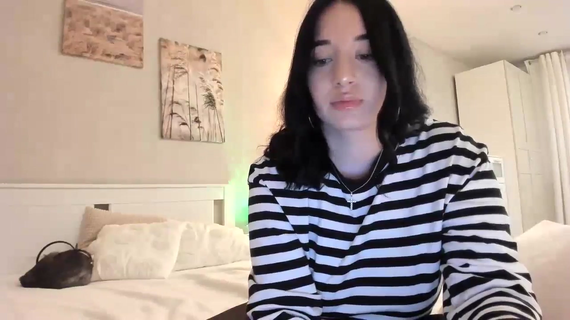 Gallery image thumbnail from BoredRoom's myfreecams stream on, 06/25/2024, 10:16 image 18 of 20
