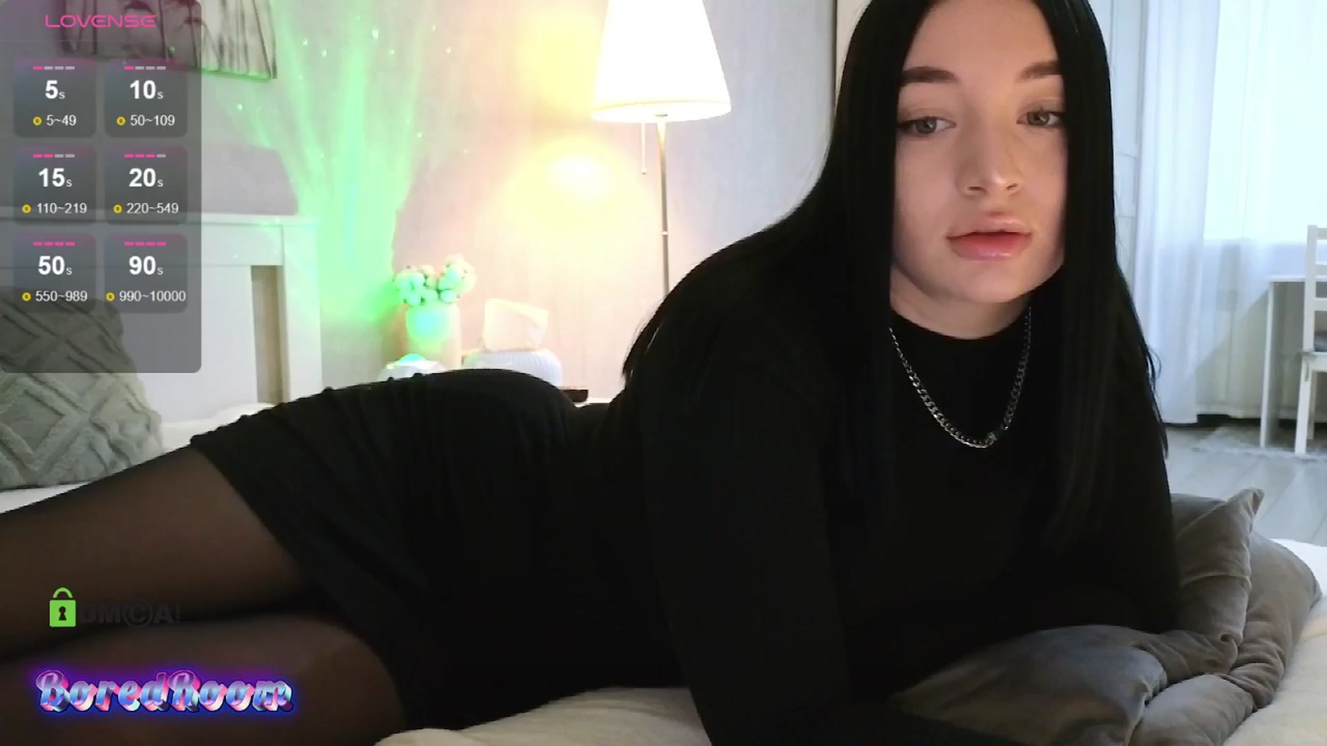 Gallery image thumbnail from BoredRoom's myfreecams stream on, 08/20/2024, 06:45 image 15 of 20