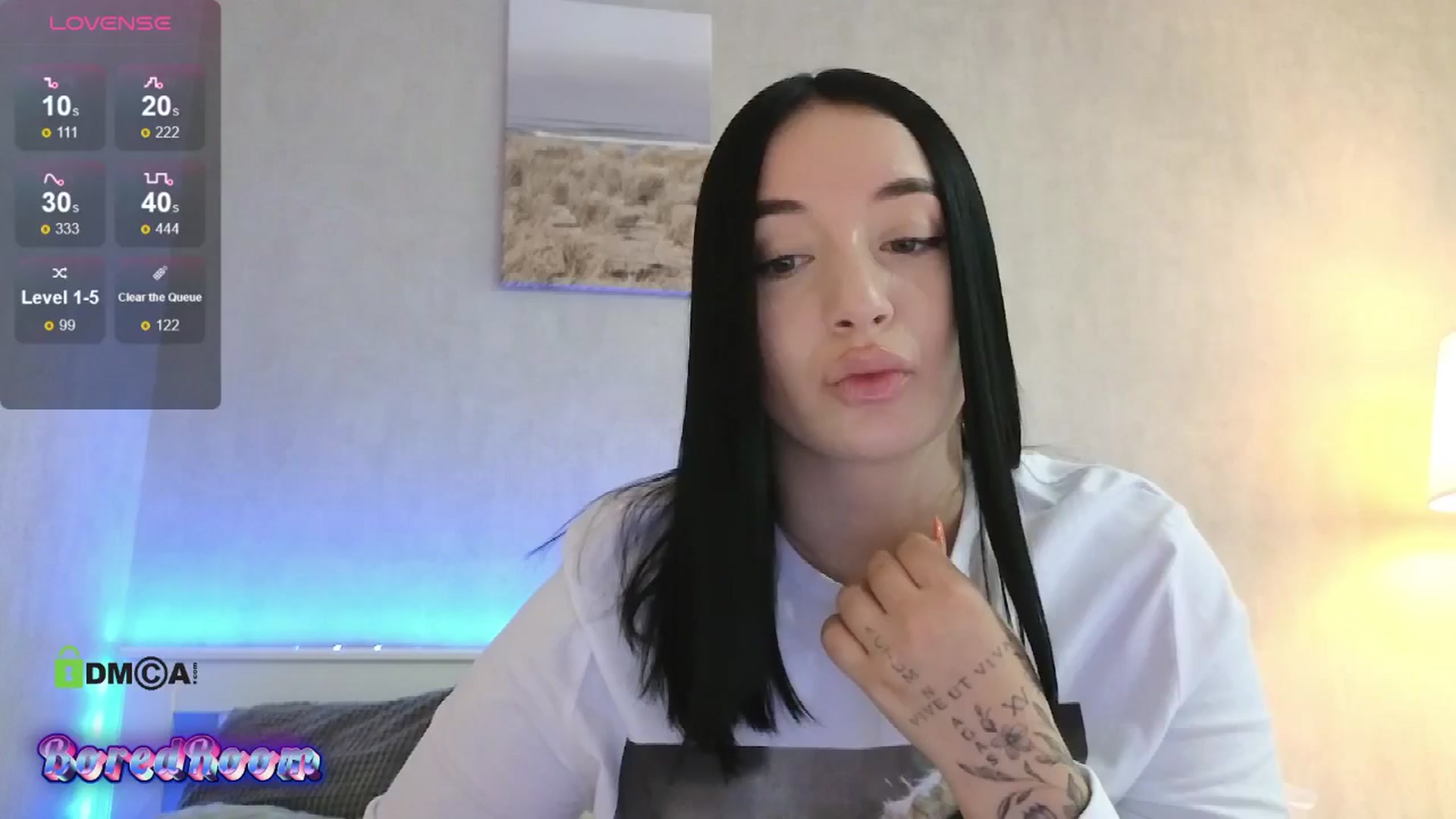 Gallery image thumbnail from BoredRoom's myfreecams stream on, 08/23/2024, 08:43 image 19 of 20