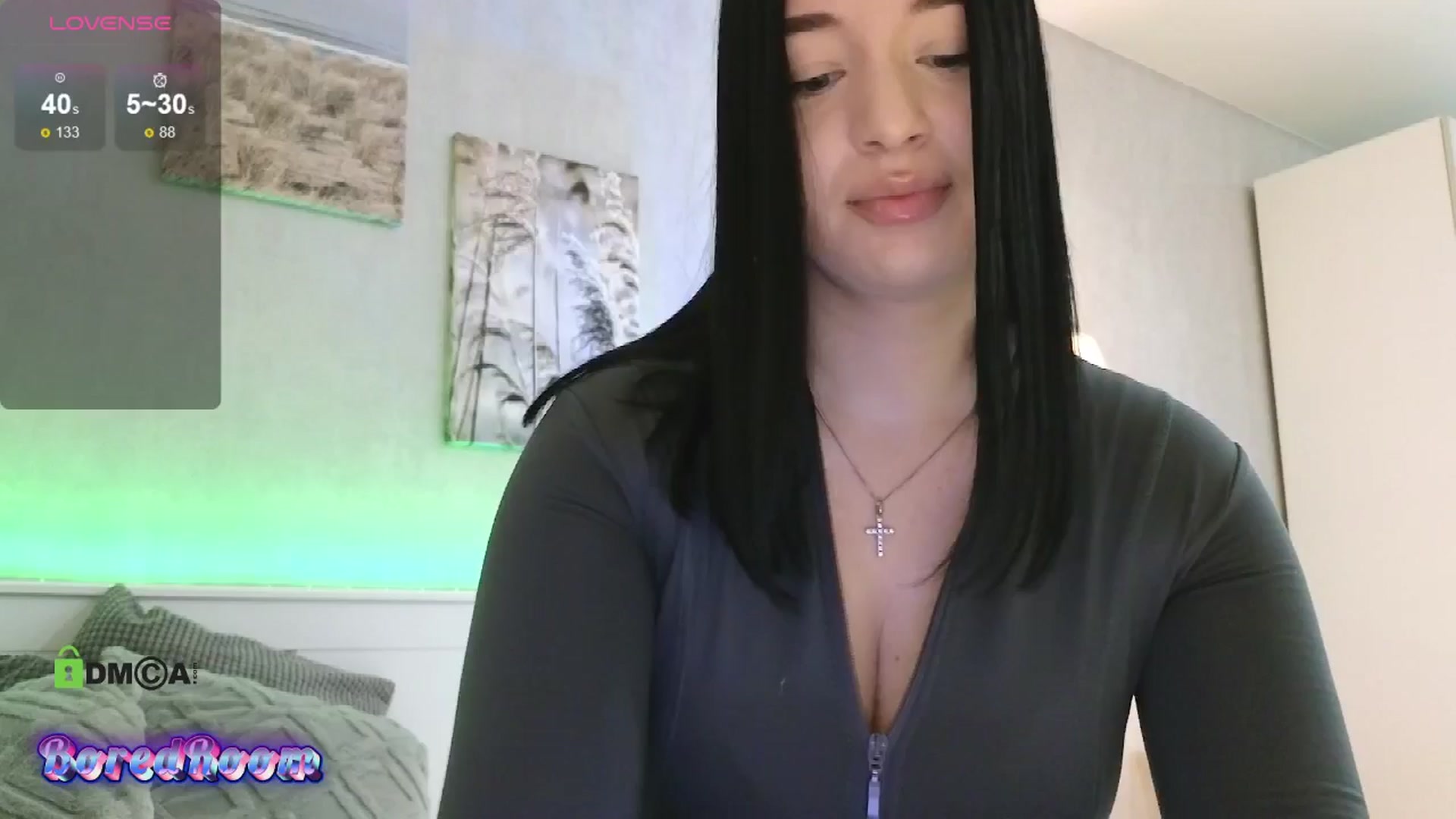 Gallery image thumbnail from BoredRoom's myfreecams stream on, 08/26/2024, 06:34 image 10 of 20