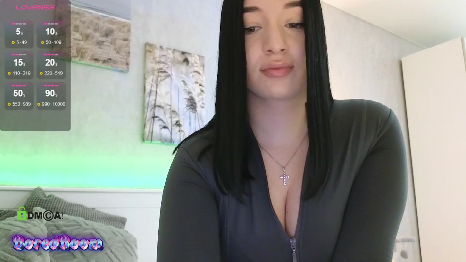 Gallery image thumbnail from BoredRoom's myfreecams stream on, 08/26/2024, 06:34 image 11 of 20
