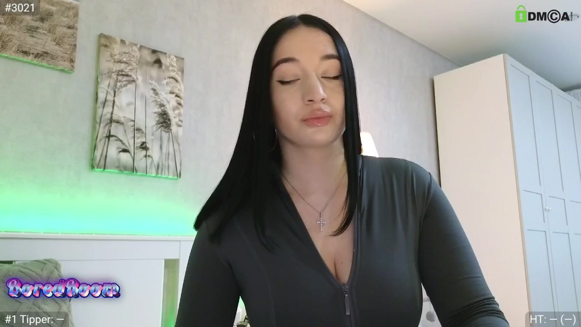 Gallery image thumbnail from BoredRoom's myfreecams stream on, 08/26/2024, 13:25 image 4 of 20