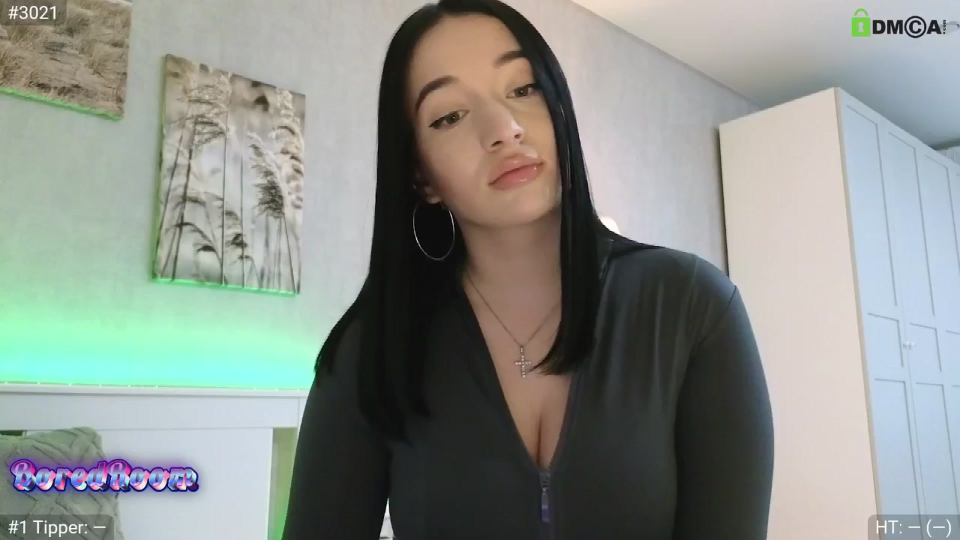 Gallery image thumbnail from BoredRoom's myfreecams stream on, 08/26/2024, 13:25 image 3 of 20