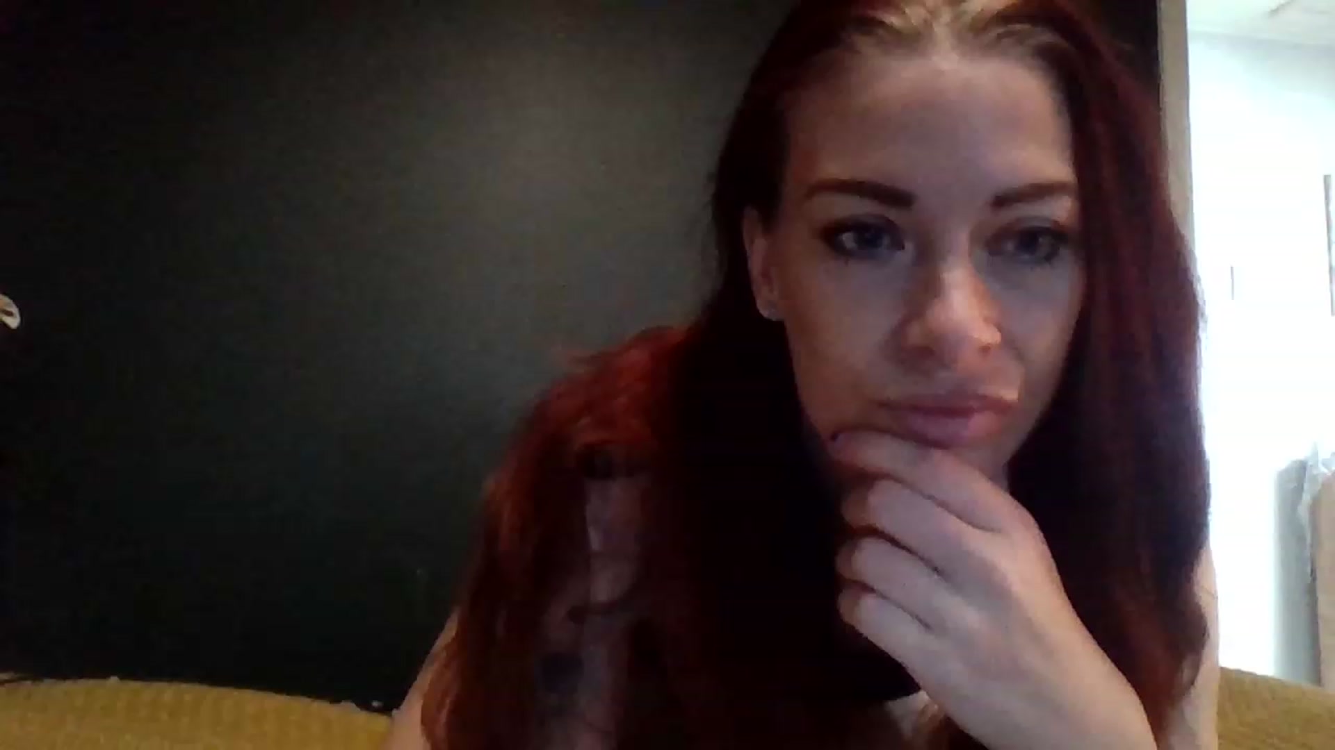 Gallery image thumbnail from Boredhotmama's myfreecams stream on, 11/25/2022, 13:32 image 1 of 20
