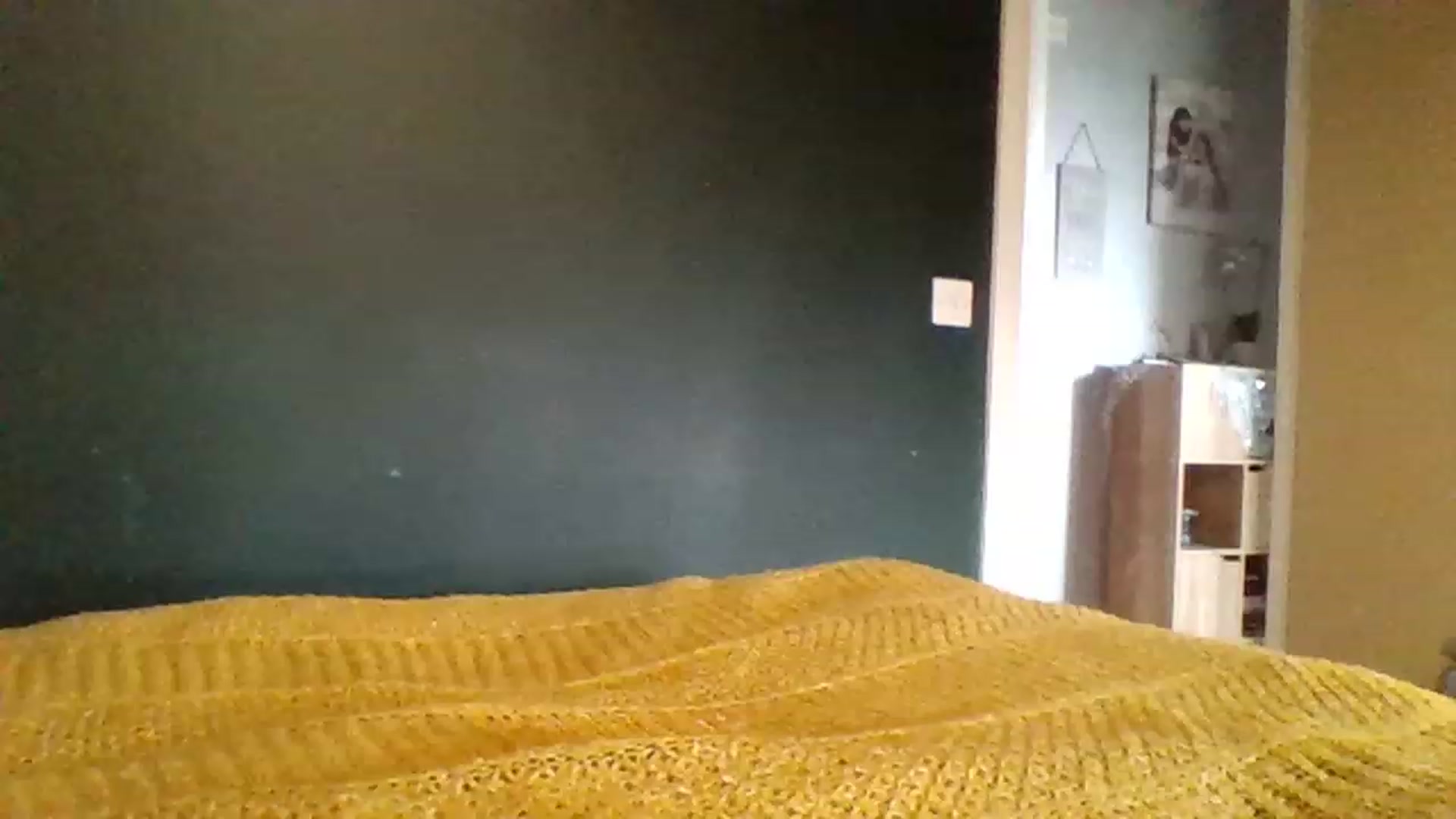 Gallery image thumbnail from Boredhotmama's myfreecams stream on, 11/25/2022, 14:19 image 10 of 20