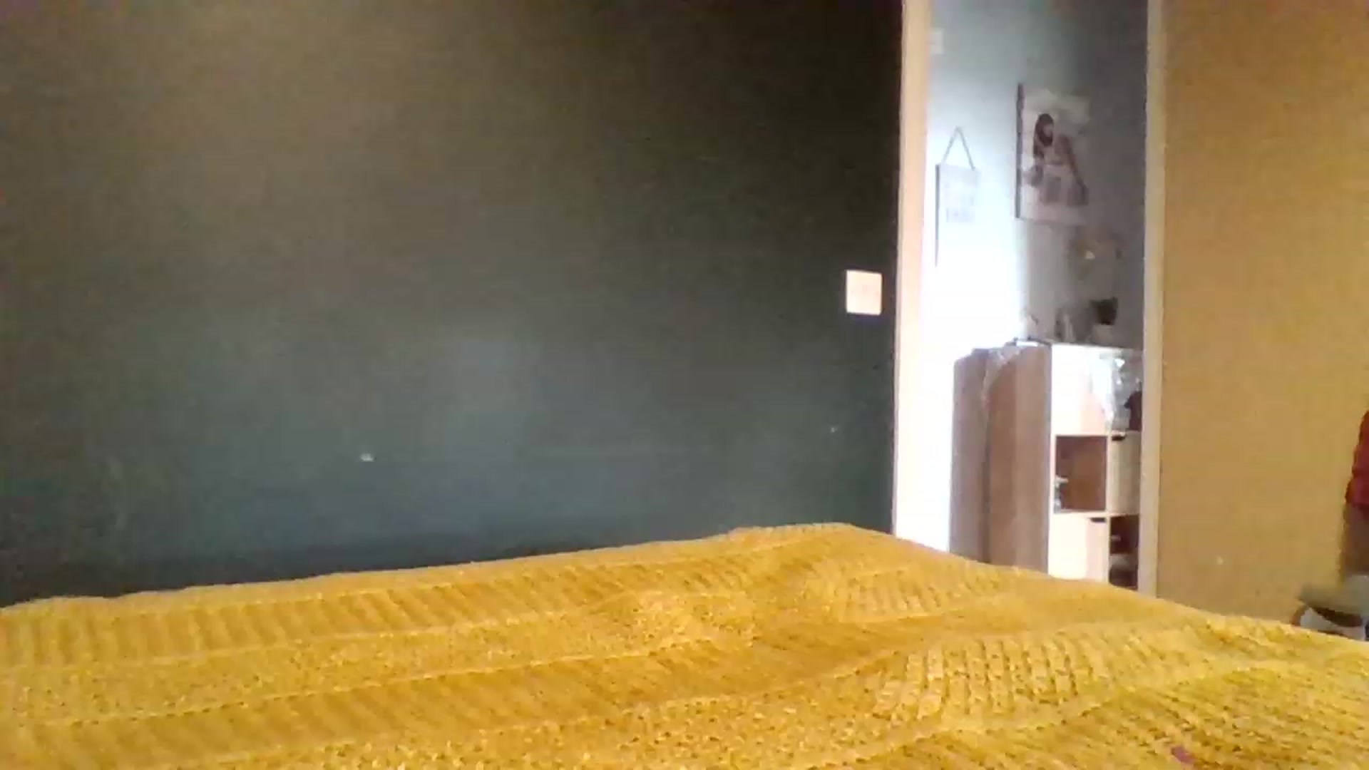 Gallery image thumbnail from Boredhotmama's myfreecams stream on, 11/25/2022, 14:19 image 1 of 20