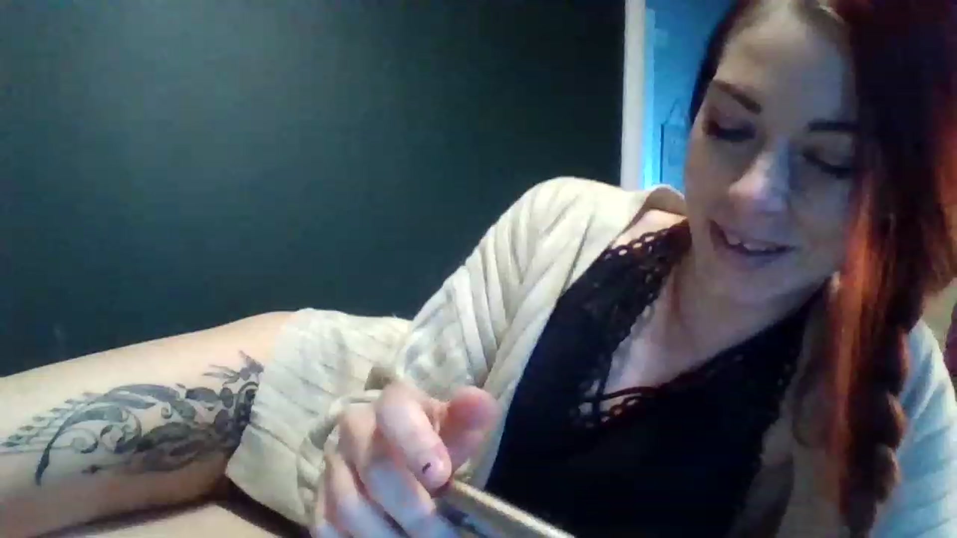 Gallery image thumbnail from Boredhotmama's myfreecams stream on, 11/25/2022, 15:04 image 13 of 20