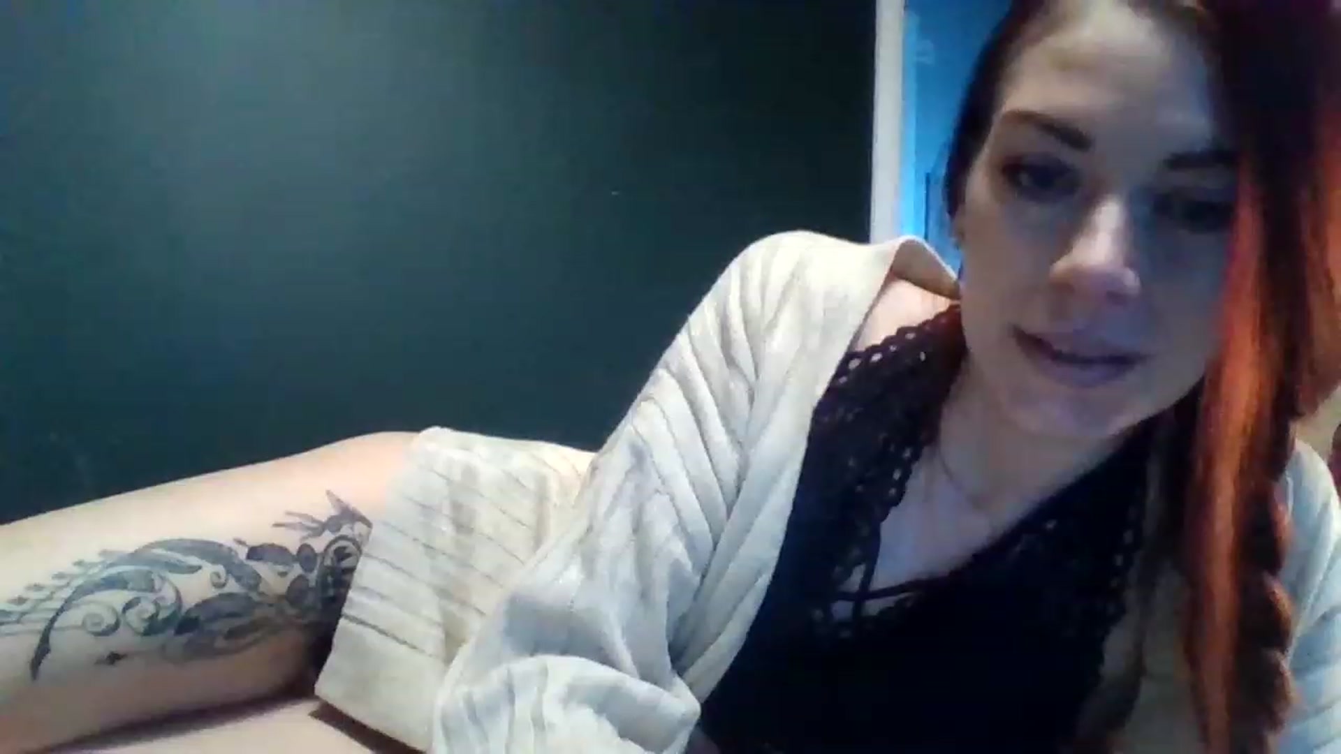 Gallery image thumbnail from Boredhotmama's myfreecams stream on, 11/25/2022, 15:04 image 14 of 20