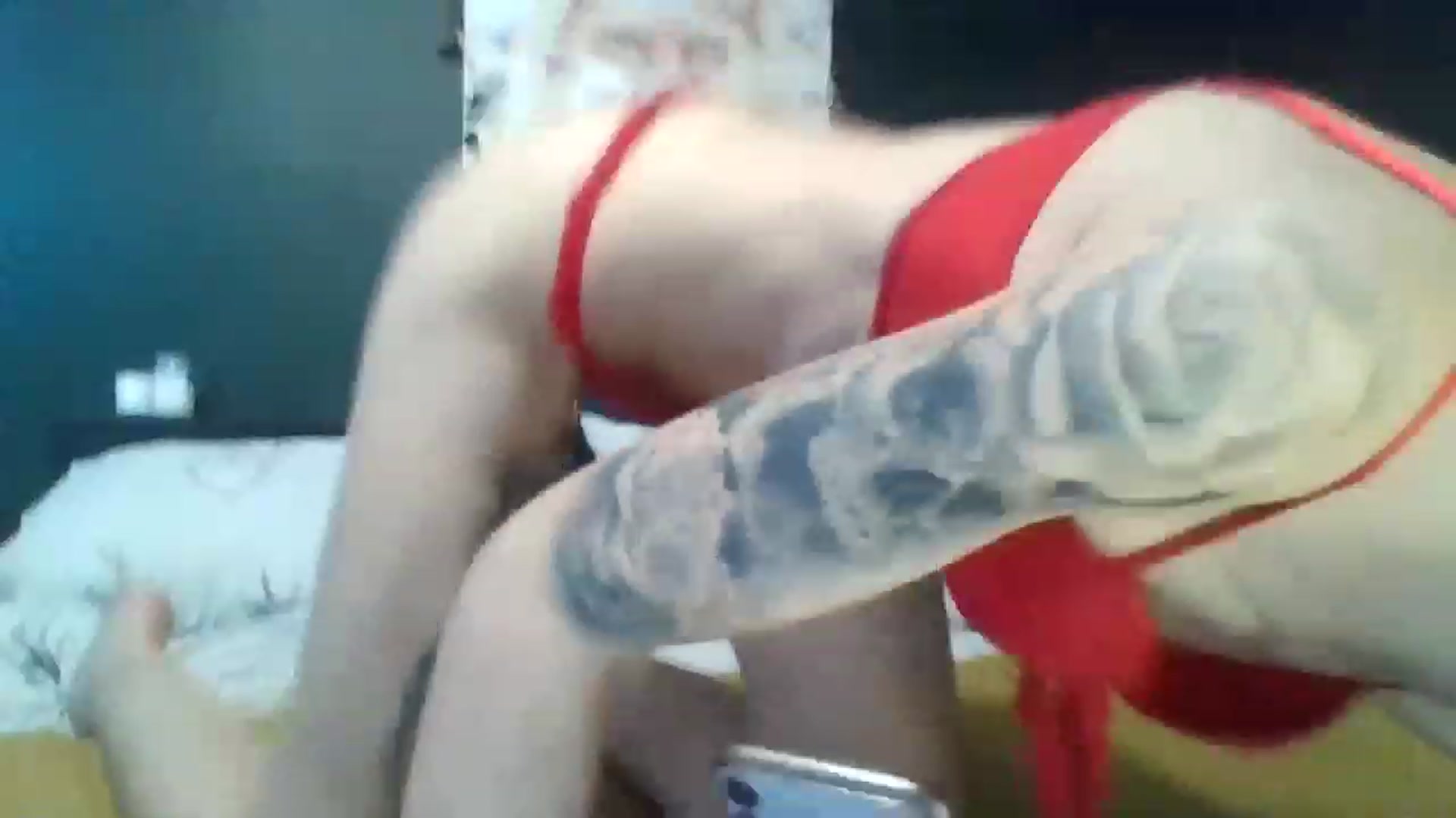 Gallery image thumbnail from Boredhotmama's myfreecams stream on, 11/28/2022, 13:44 image 18 of 20