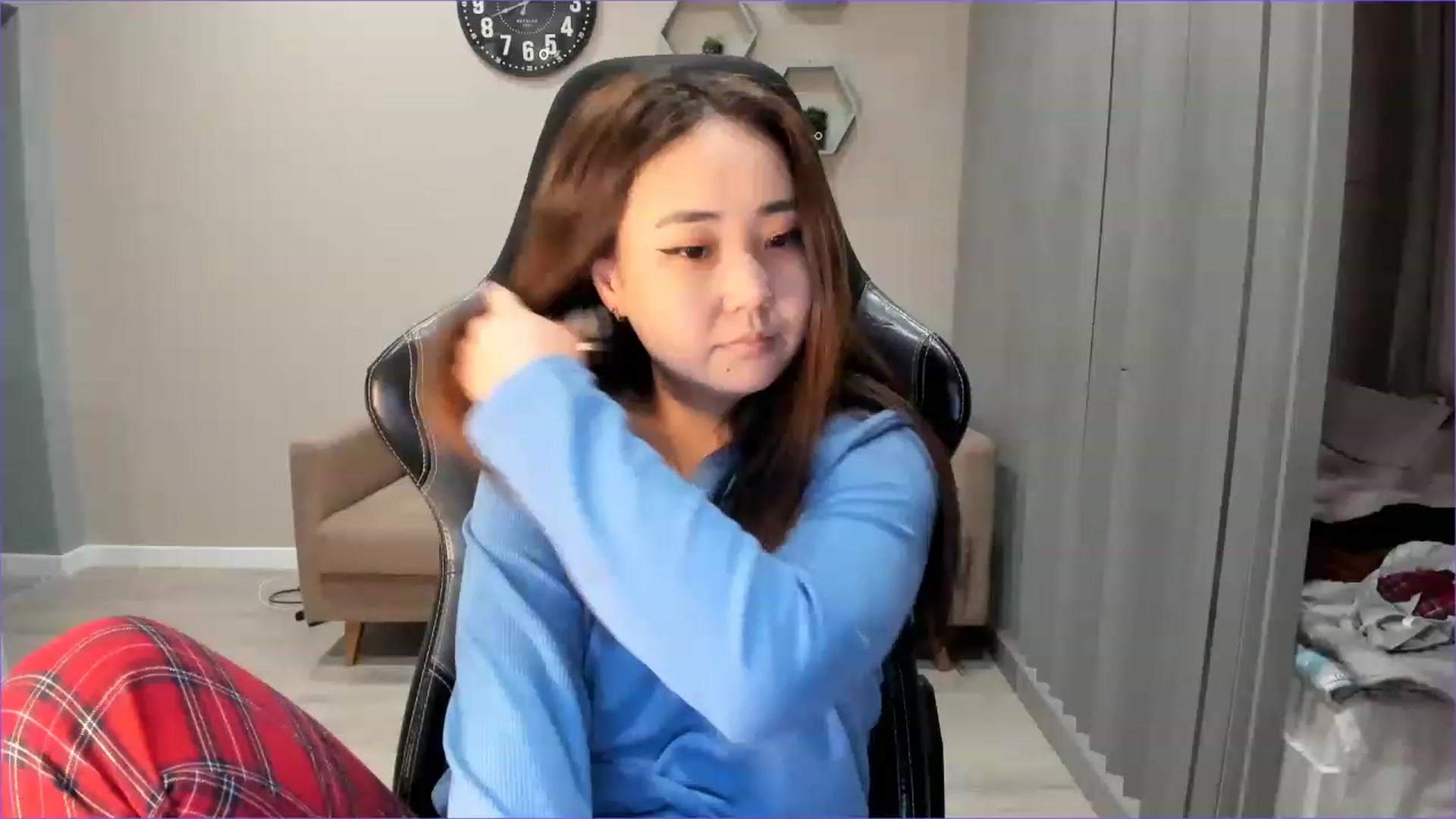Gallery image thumbnail from Borra's myfreecams stream on, 11/29/2022, 09:08 image 5 of 20