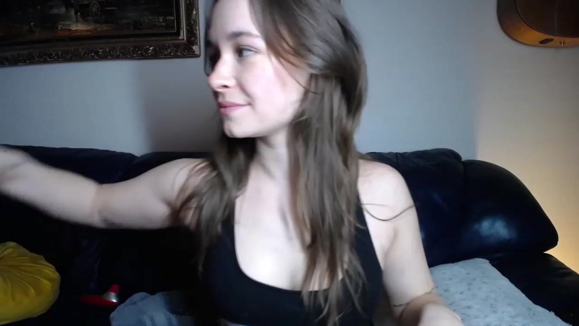 Gallery image thumbnail from BossBabyGirl's myfreecams stream on, 11/30/2022, 22:50 image 13 of 20