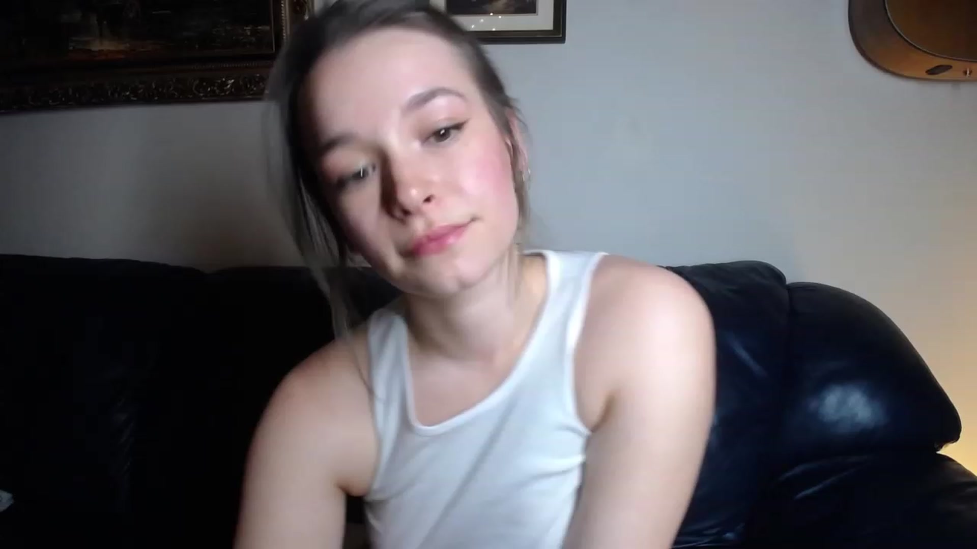 Gallery image thumbnail from BossBabyGirl's myfreecams stream on, 12/07/2022, 23:47 image 13 of 20