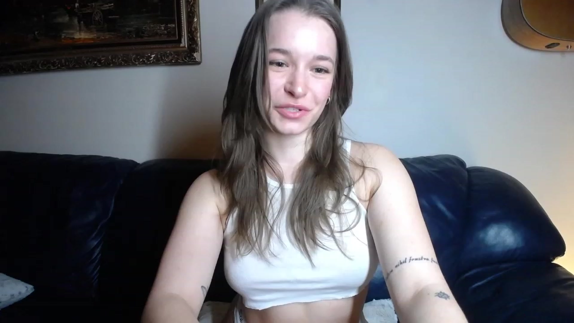 Gallery image thumbnail from BossBabyGirl's myfreecams stream on, 12/07/2022, 23:47 image 7 of 20