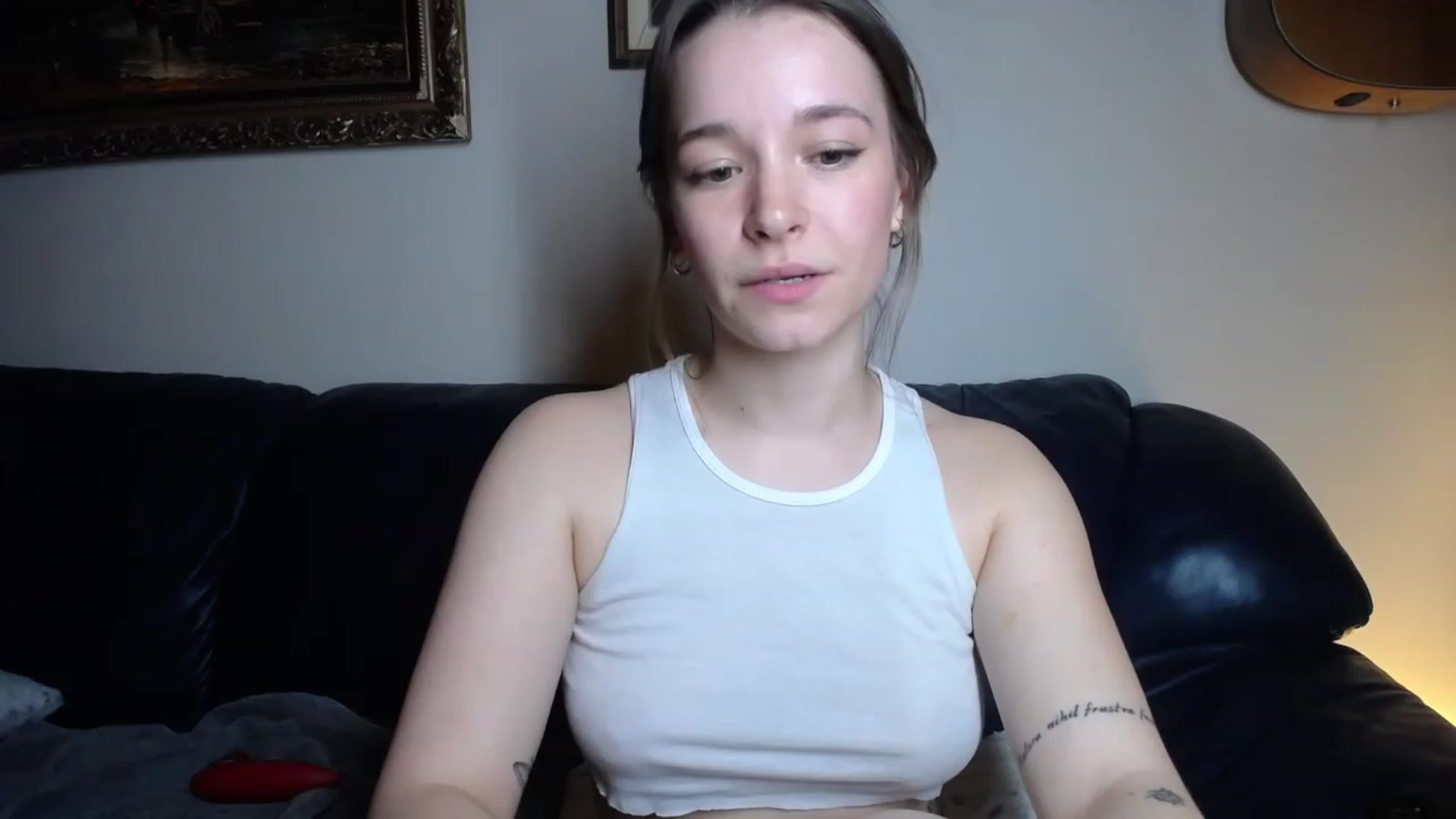 Gallery image thumbnail from BossBabyGirl's myfreecams stream on, 12/08/2022, 01:44 image 20 of 20