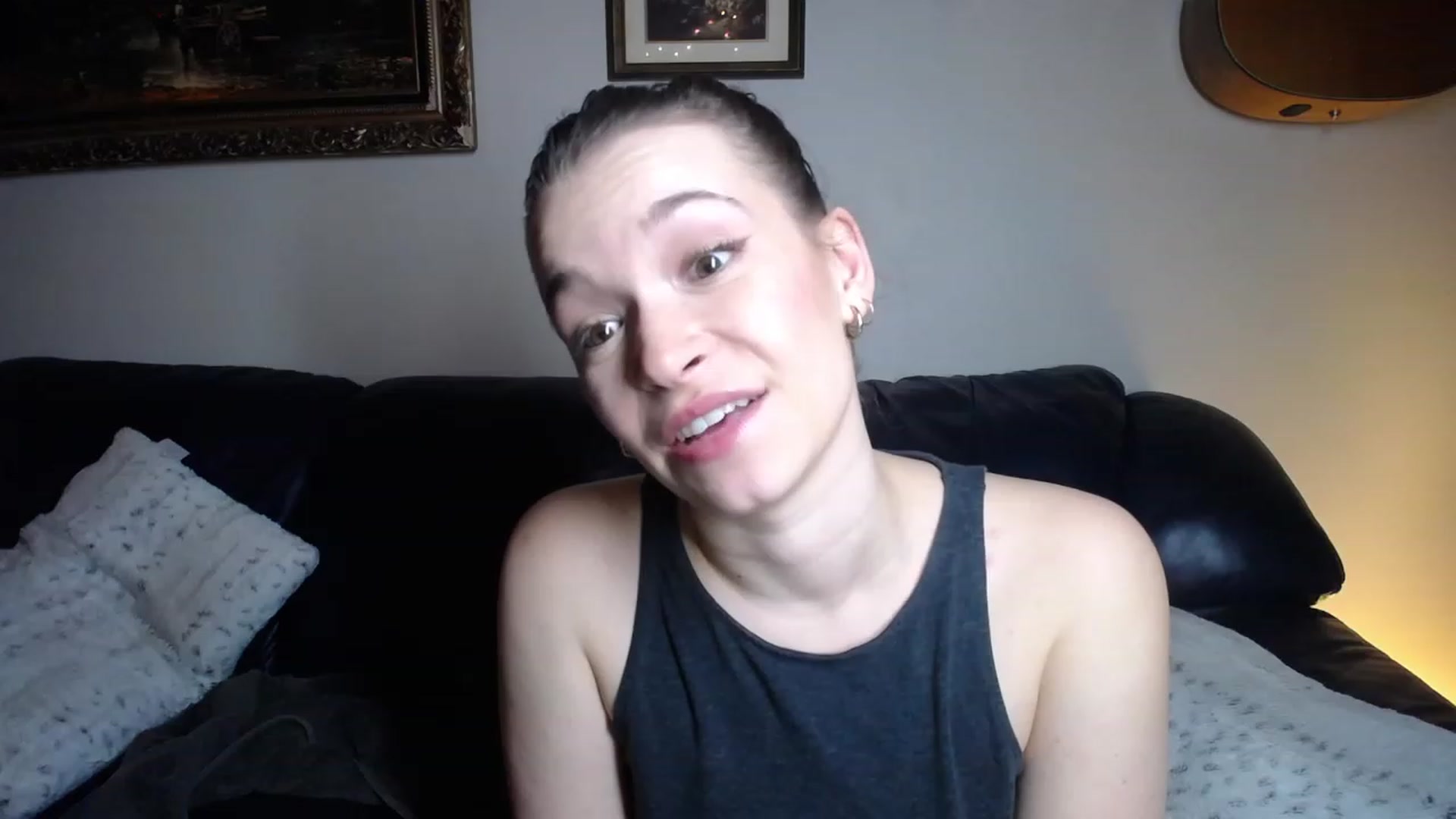 Gallery image thumbnail from BossBabyGirl's myfreecams stream on, 12/11/2022, 23:20 image 6 of 20