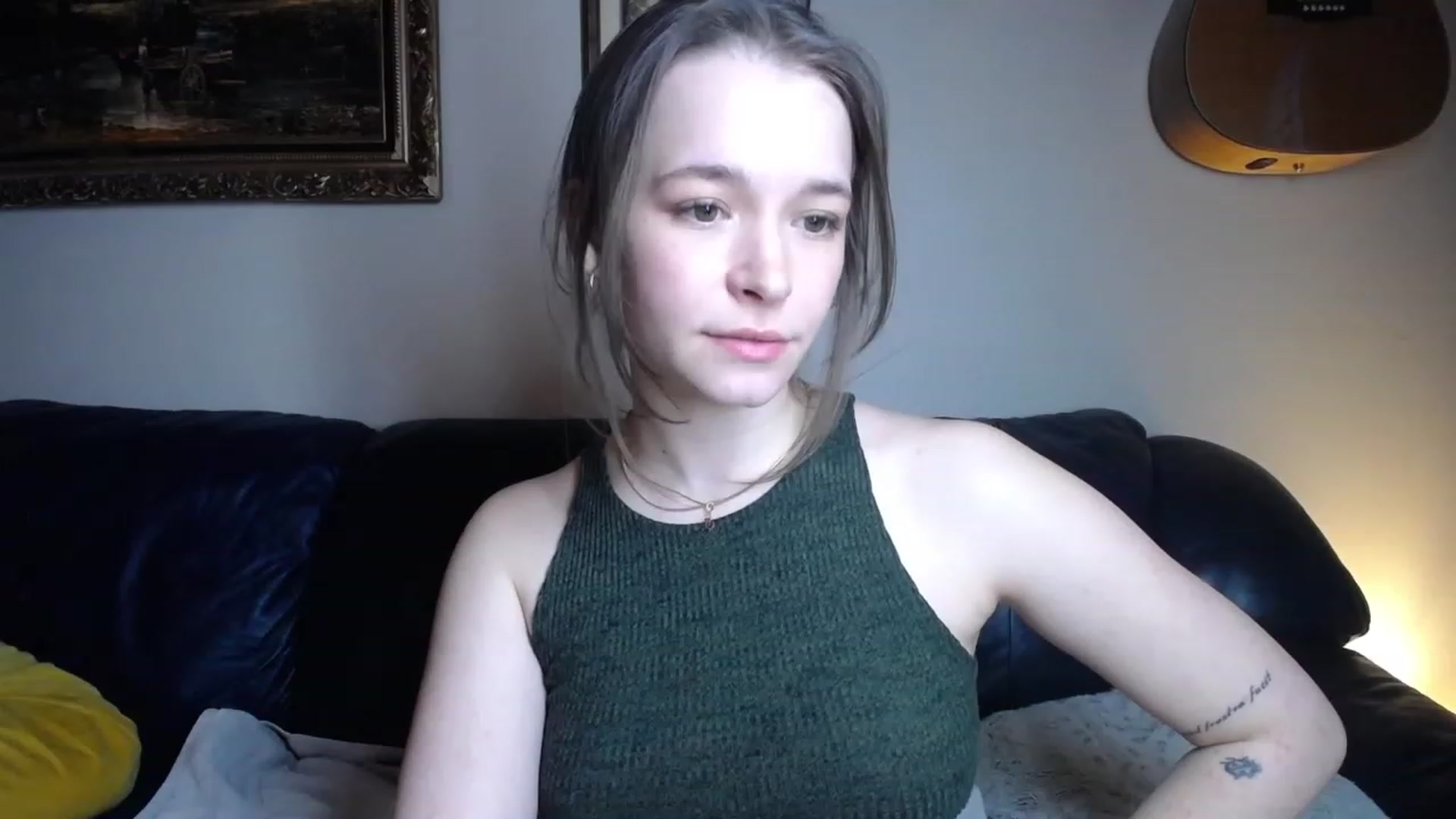 Gallery image thumbnail from BossBabyGirl's myfreecams stream on, 01/20/2023, 23:21 image 3 of 20