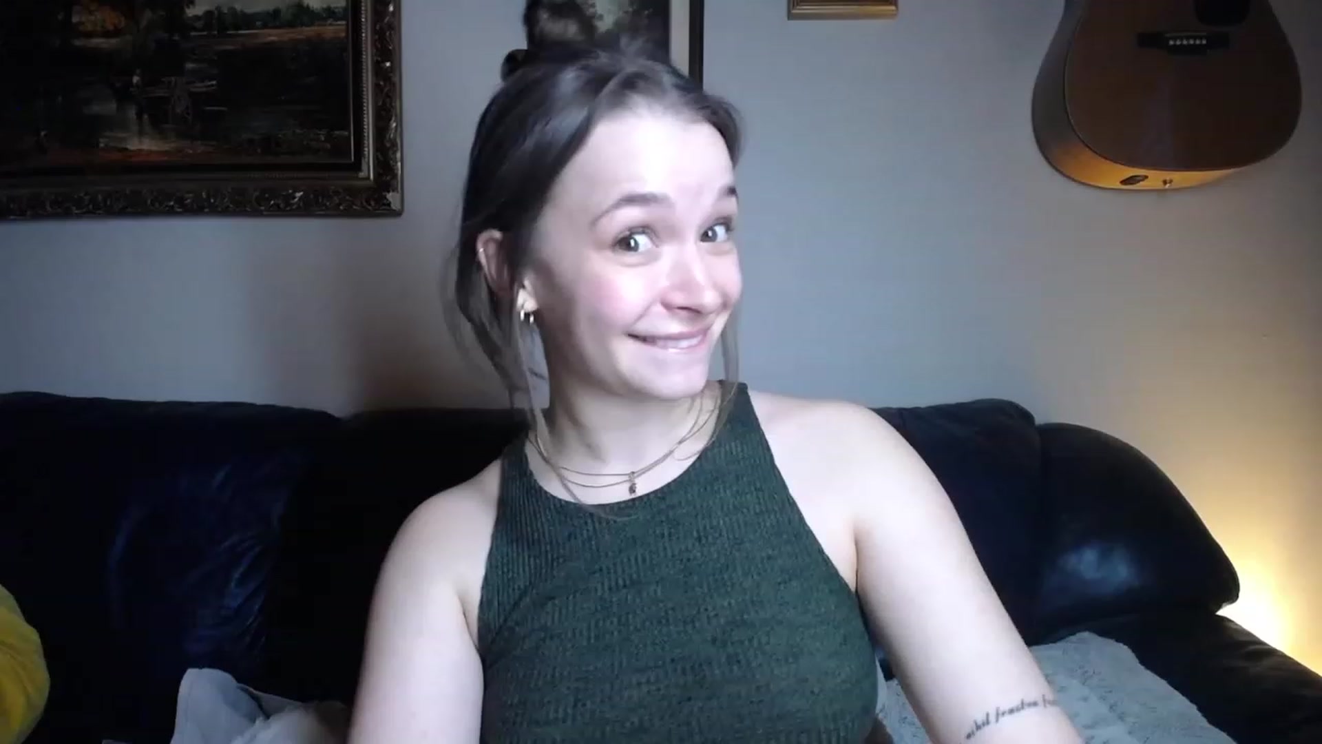 Gallery image thumbnail from BossBabyGirl's myfreecams stream on, 01/20/2023, 23:21 image 8 of 20