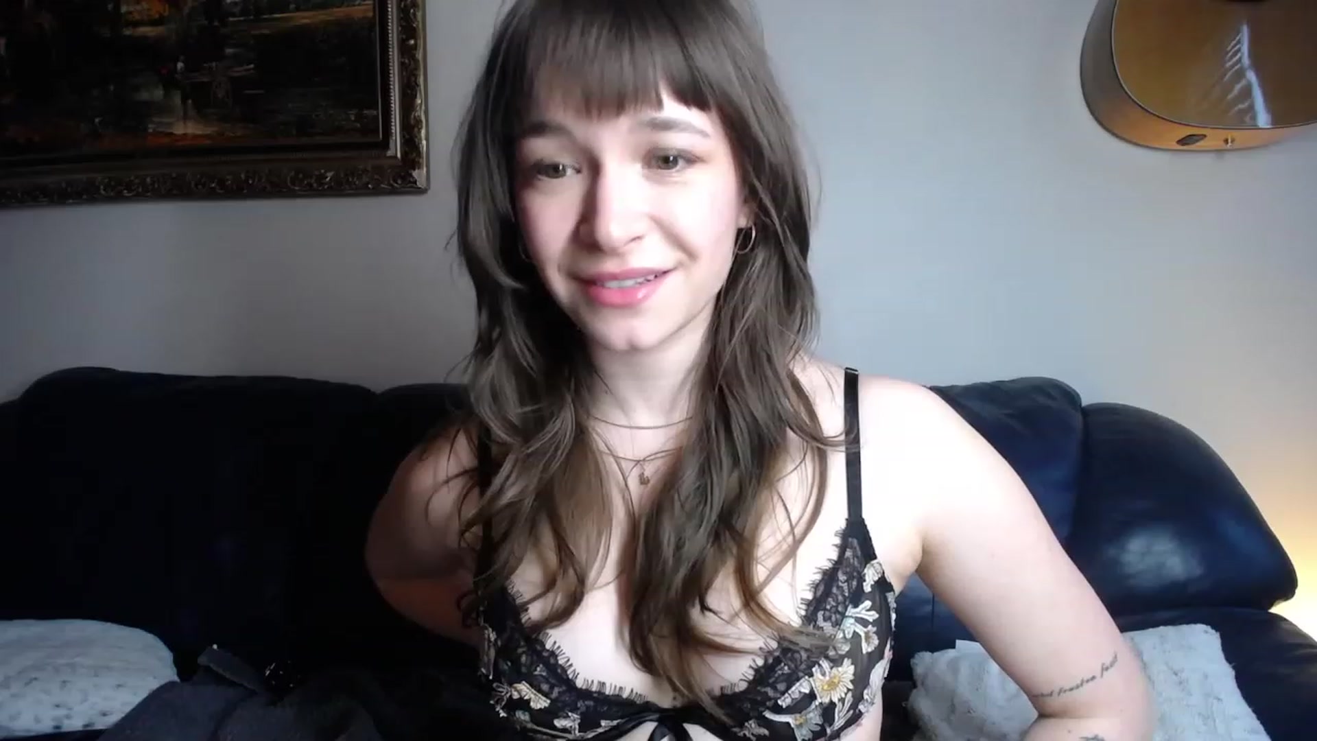 Gallery image thumbnail from BossBabyGirl's myfreecams stream on, 01/22/2023, 22:55 image 16 of 20