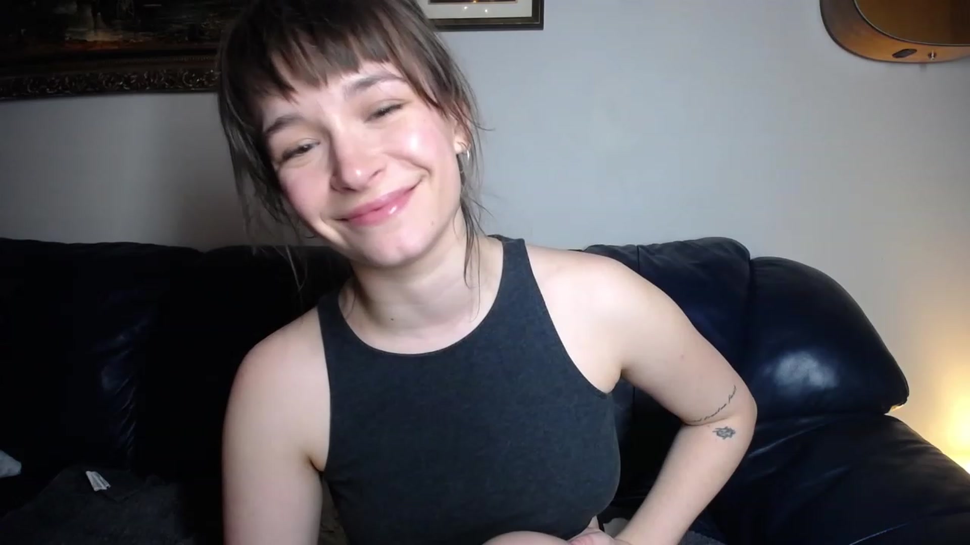 Gallery image thumbnail from BossBabyGirl's myfreecams stream on, 01/27/2023, 24:57 image 5 of 20