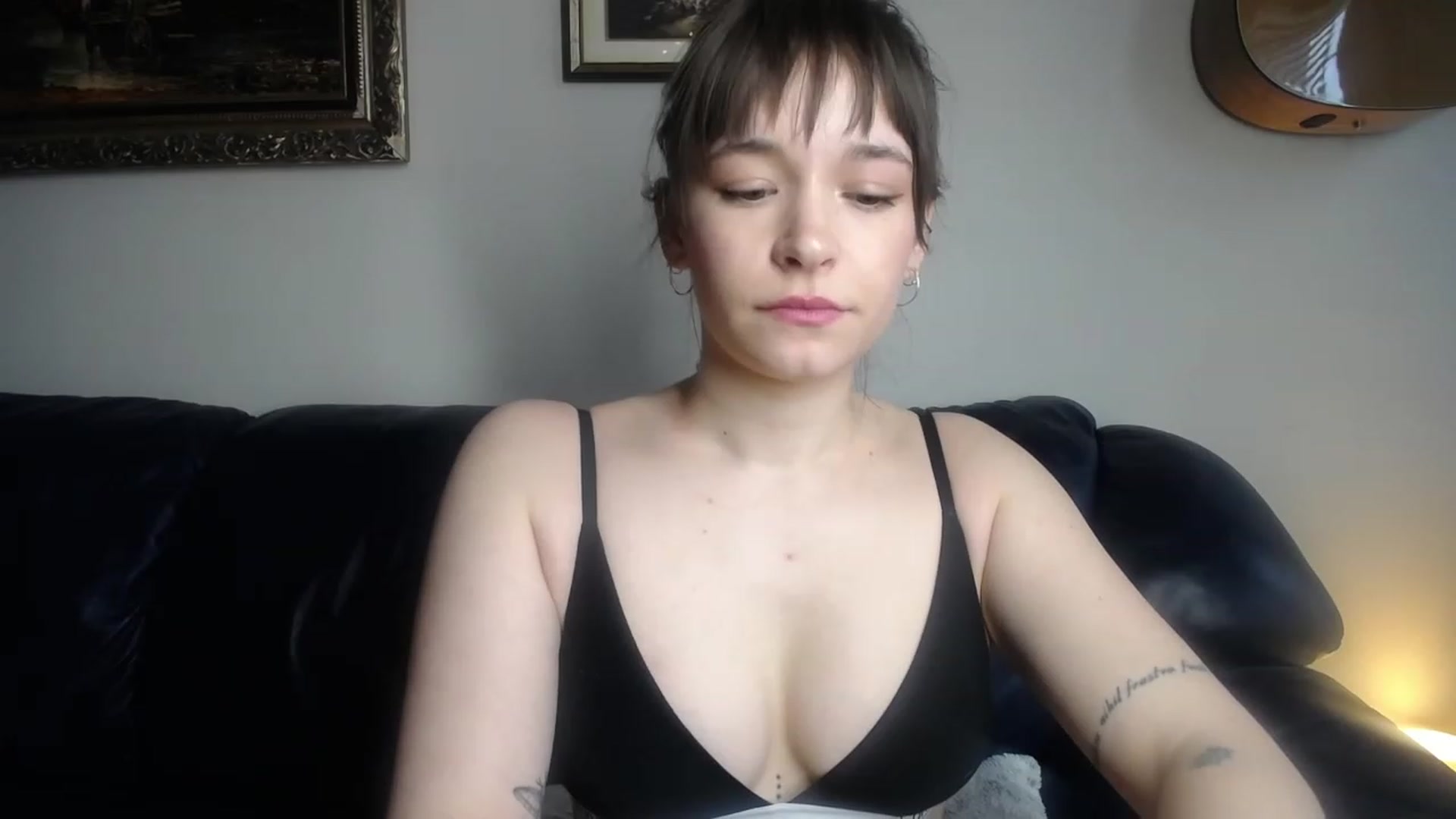 Gallery image thumbnail from BossBabyGirl's myfreecams stream on, 01/30/2023, 22:26 image 16 of 20