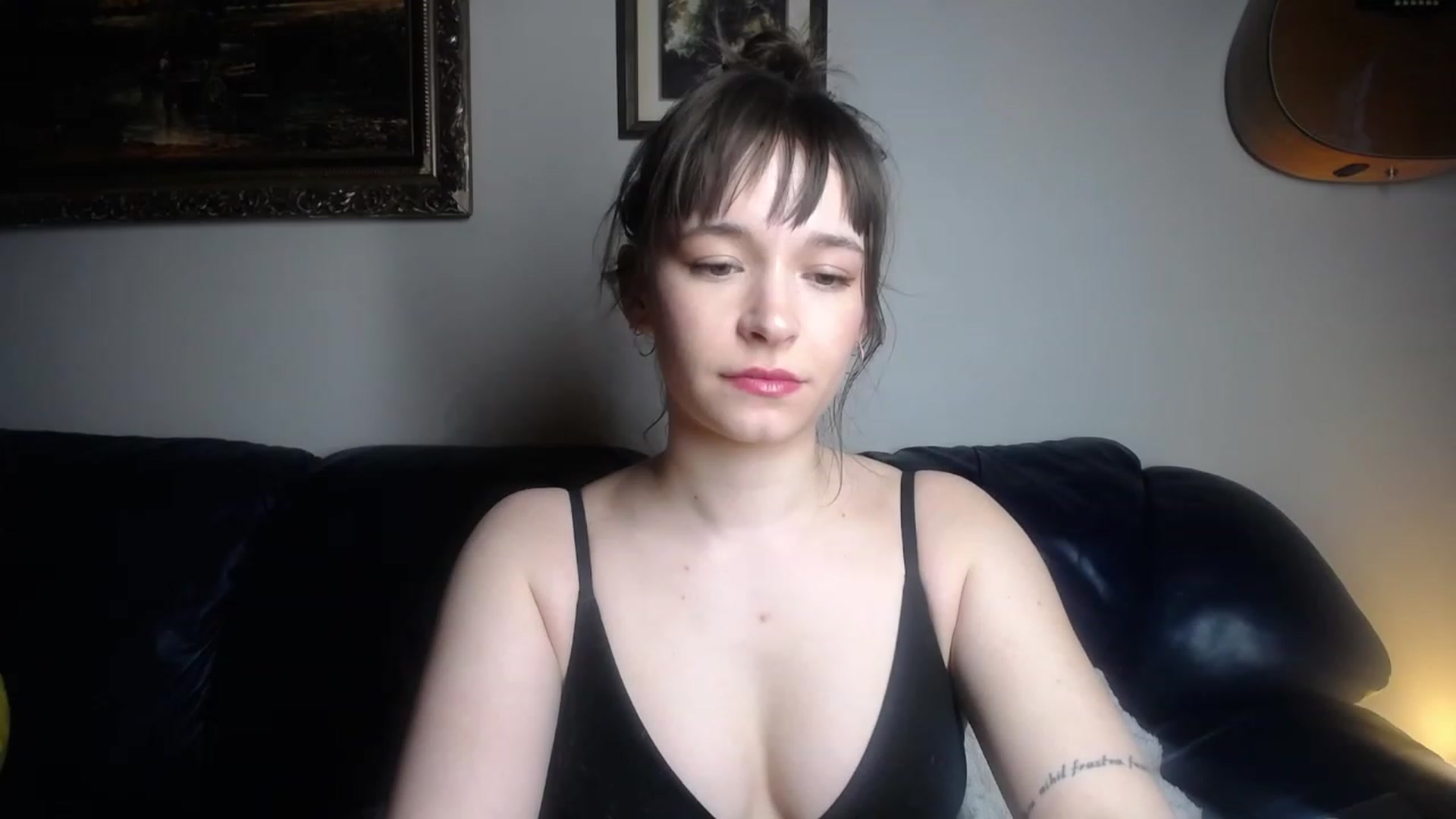 Gallery image thumbnail from BossBabyGirl's myfreecams stream on, 01/30/2023, 23:28 image 19 of 20