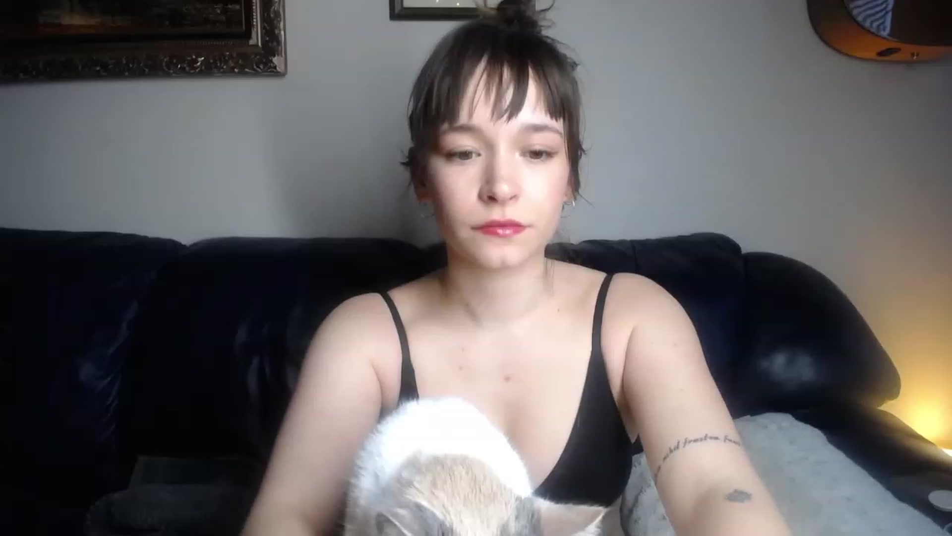 Gallery image thumbnail from BossBabyGirl's myfreecams stream on, 01/30/2023, 23:28 image 7 of 20