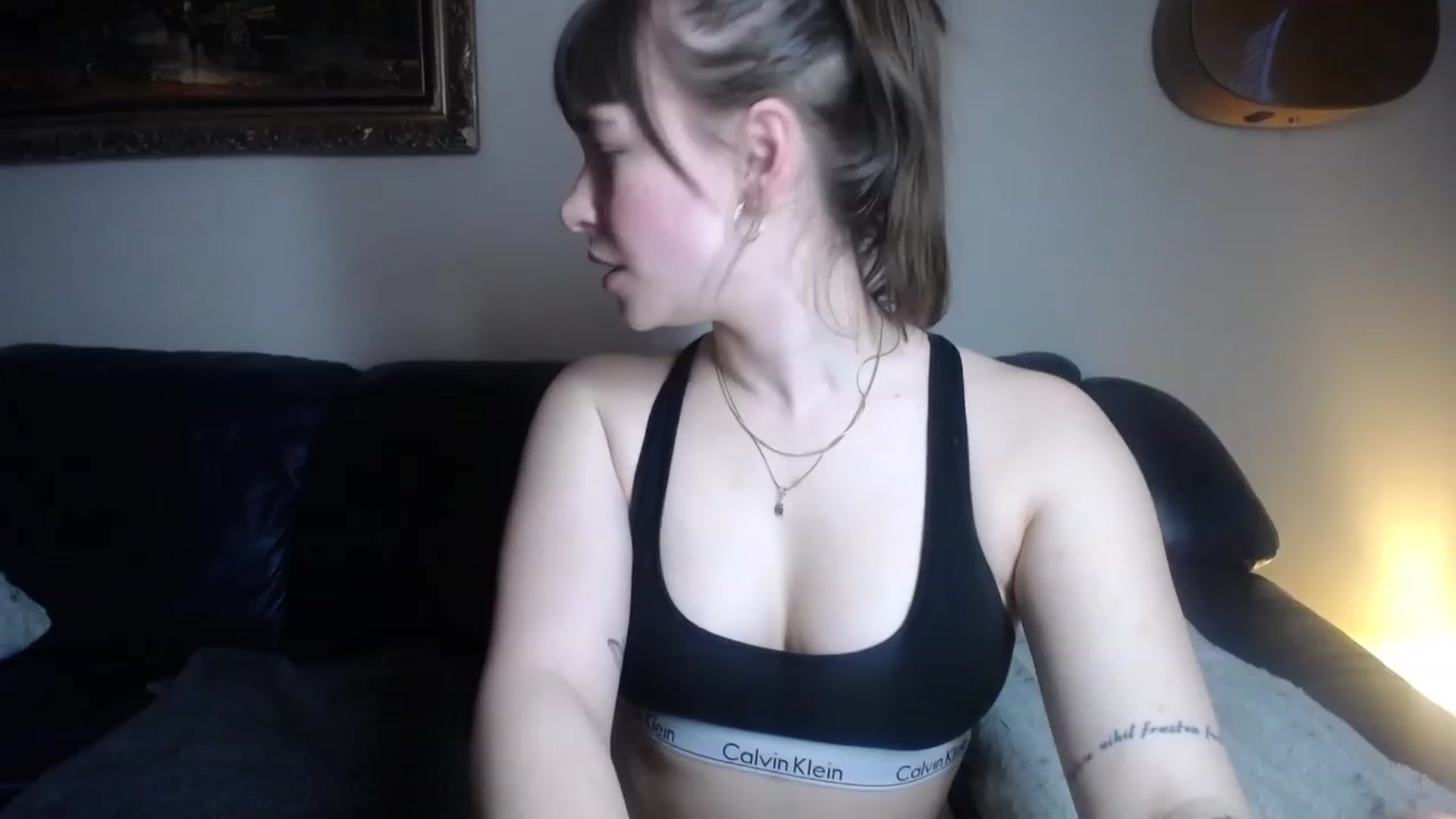 Gallery image thumbnail from BossBabyGirl's myfreecams stream on, 02/13/2023, 23:48 image 8 of 20