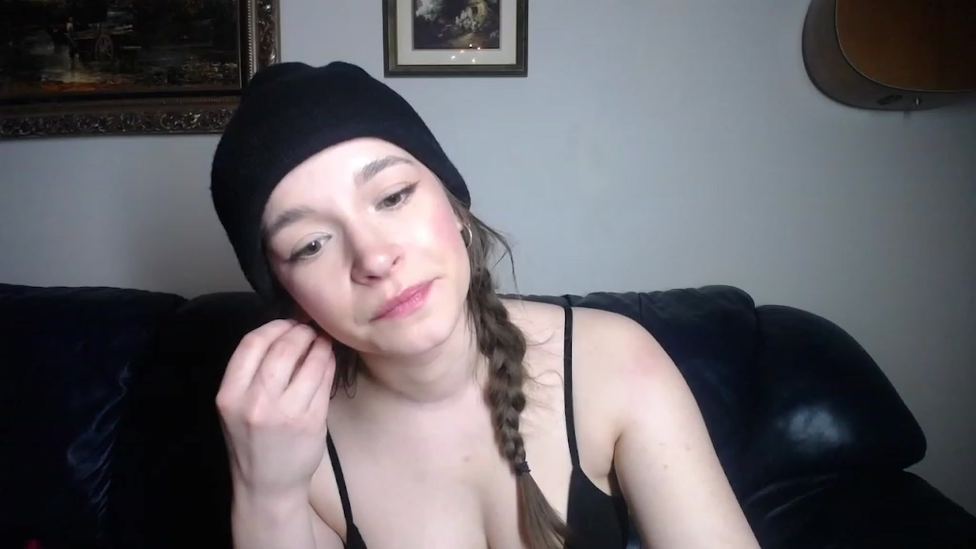 Gallery image thumbnail from BossBabyGirl's myfreecams stream on, 02/24/2023, 01:54 image 16 of 20
