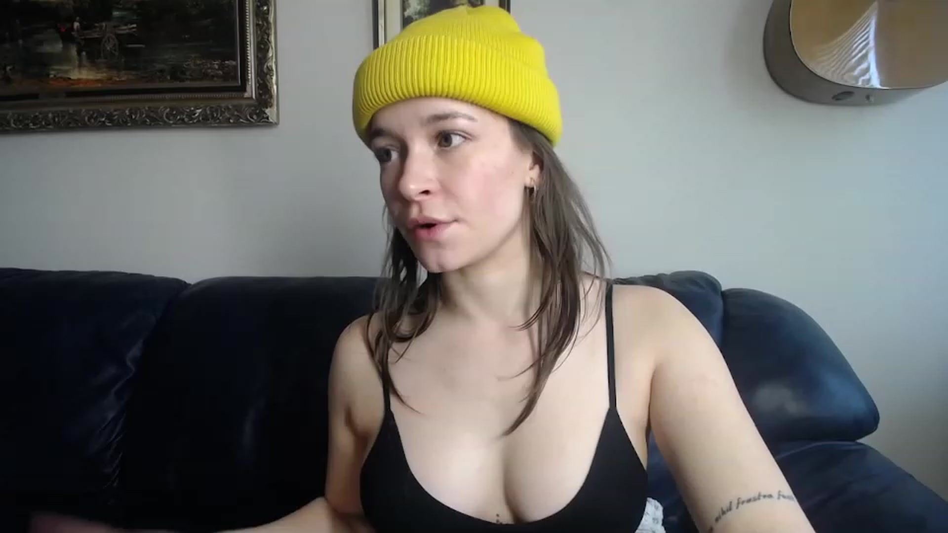Gallery image thumbnail from BossBabyGirl's myfreecams stream on, 02/25/2023, 18:53 image 15 of 20