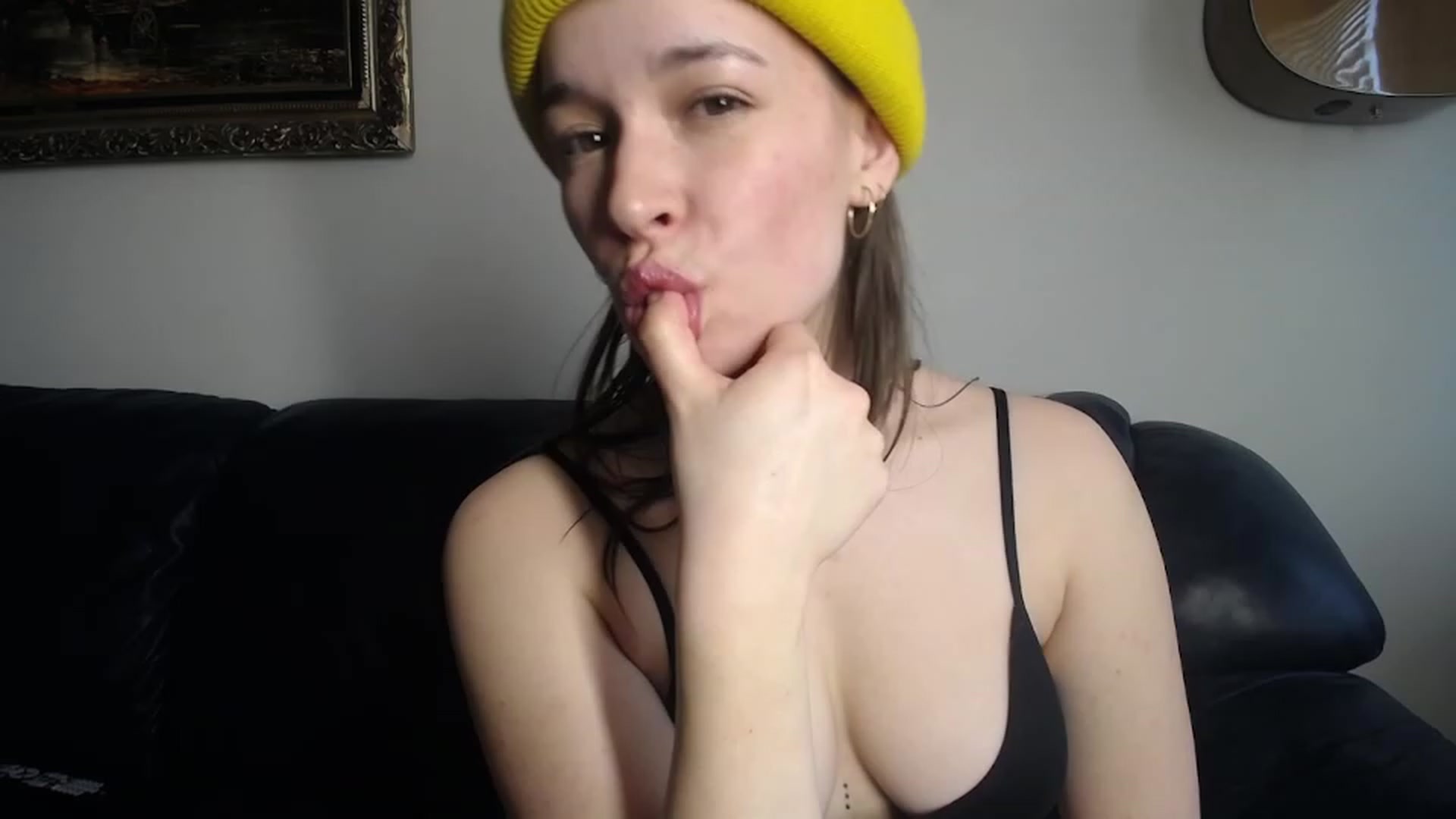 Gallery image thumbnail from BossBabyGirl's myfreecams stream on, 02/25/2023, 20:01 image 2 of 20