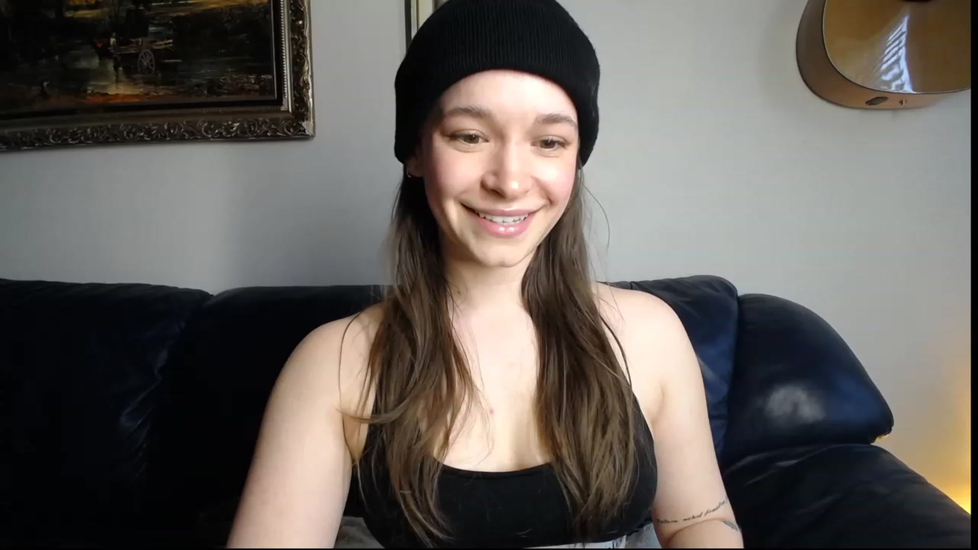 Gallery image thumbnail from BossBabyGirl's myfreecams stream on, 03/25/2023, 23:43 image 6 of 20