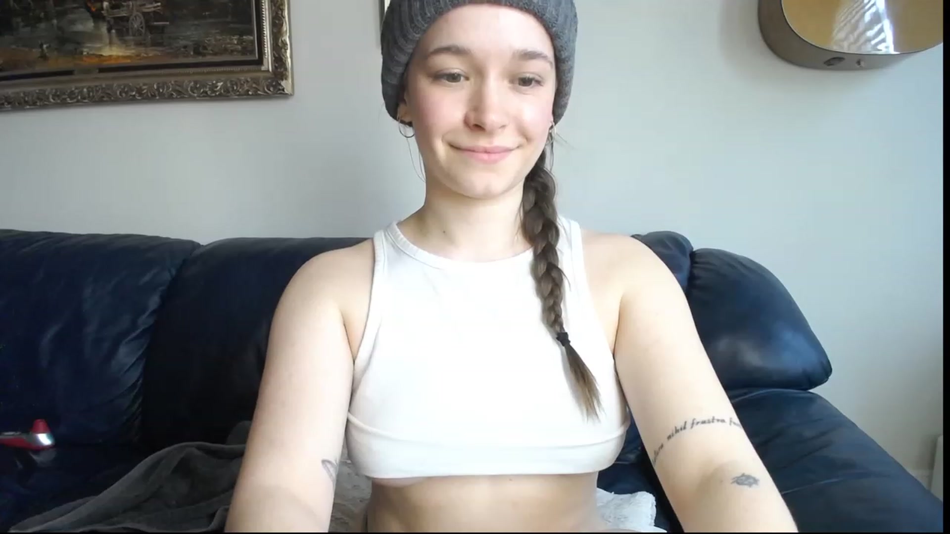 Gallery image thumbnail from BossBabyGirl's myfreecams stream on, 03/30/2023, 22:59 image 9 of 20