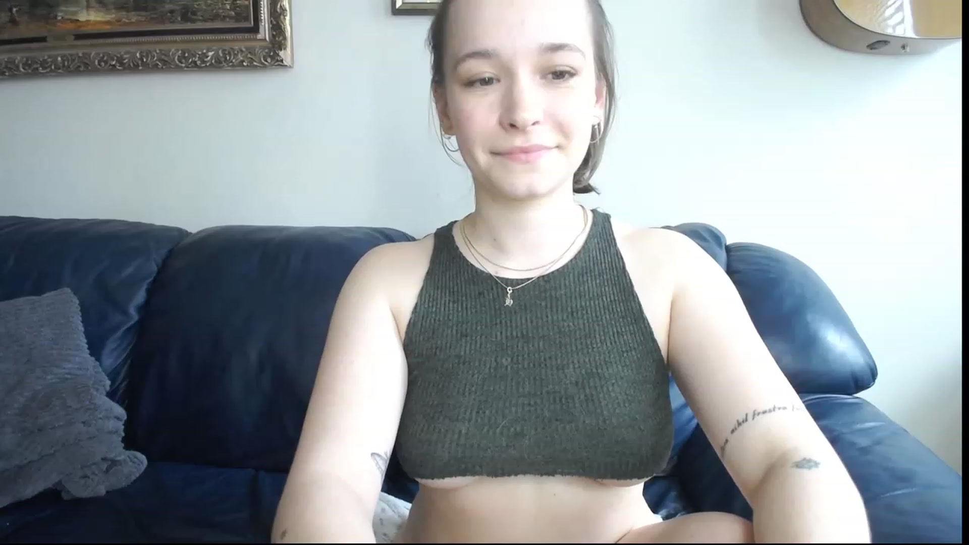 Gallery image thumbnail from BossBabyGirl's myfreecams stream on, 04/27/2023, 23:15 image 13 of 20