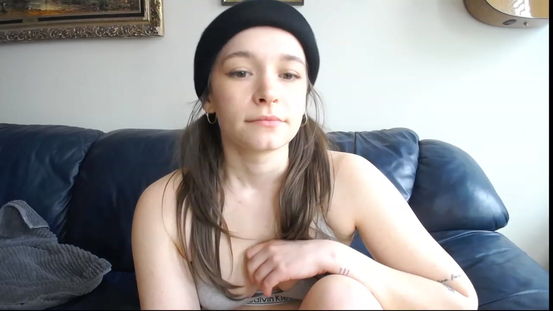 Gallery image thumbnail from BossBabyGirl's myfreecams stream on, 04/28/2023, 21:05 image 18 of 20