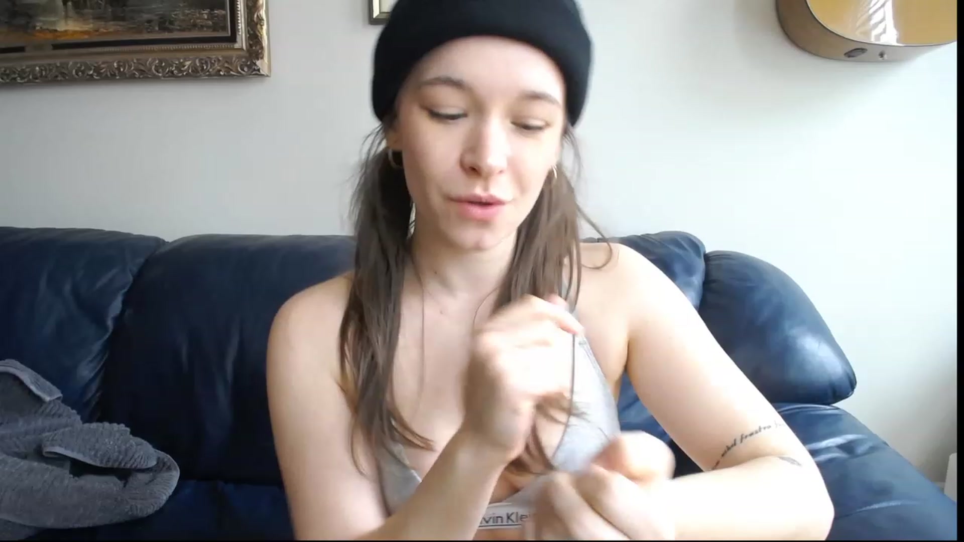 Gallery image thumbnail from BossBabyGirl's myfreecams stream on, 04/28/2023, 21:05 image 8 of 20